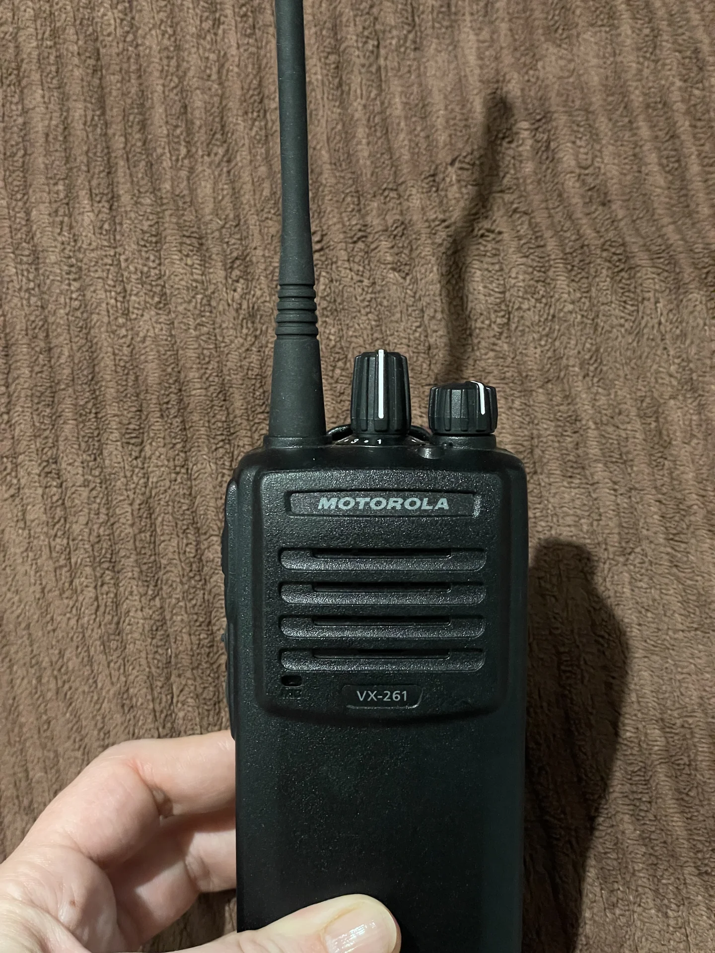 Рация motorola vx-261 - изображение 1