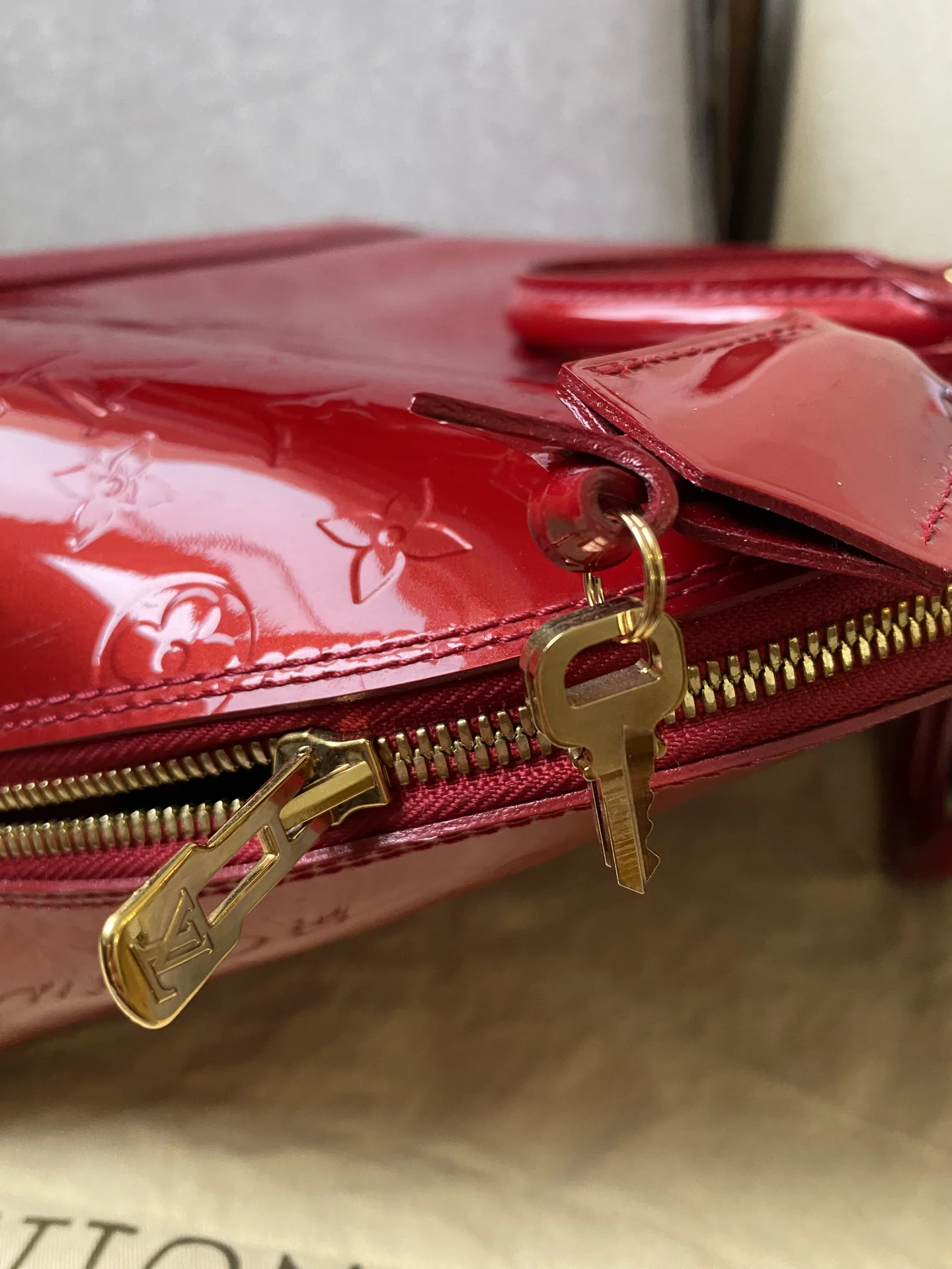 Сумка louis vuitton alma оригинал - миниатюра 5