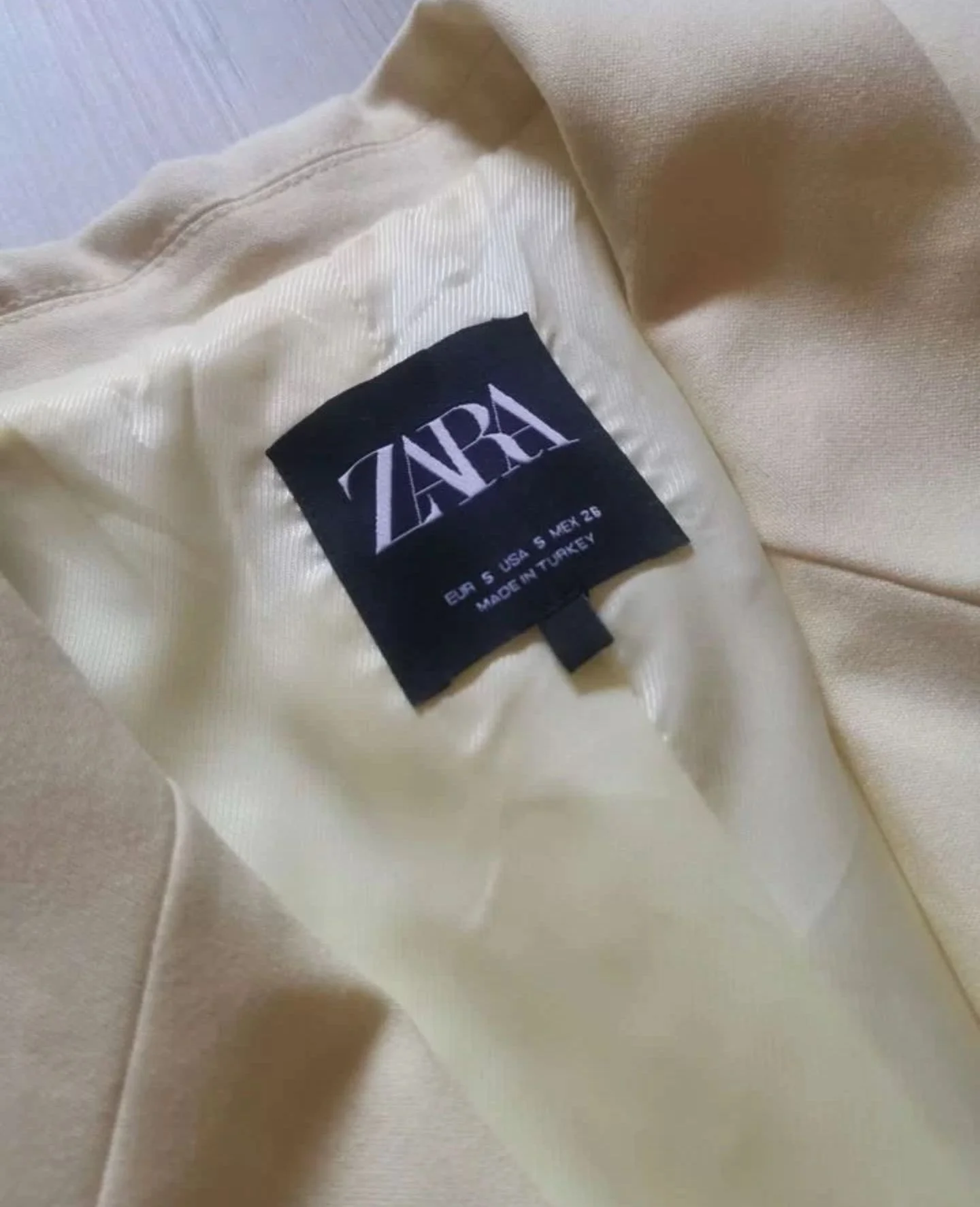 Пиджак zara - миниатюра 2