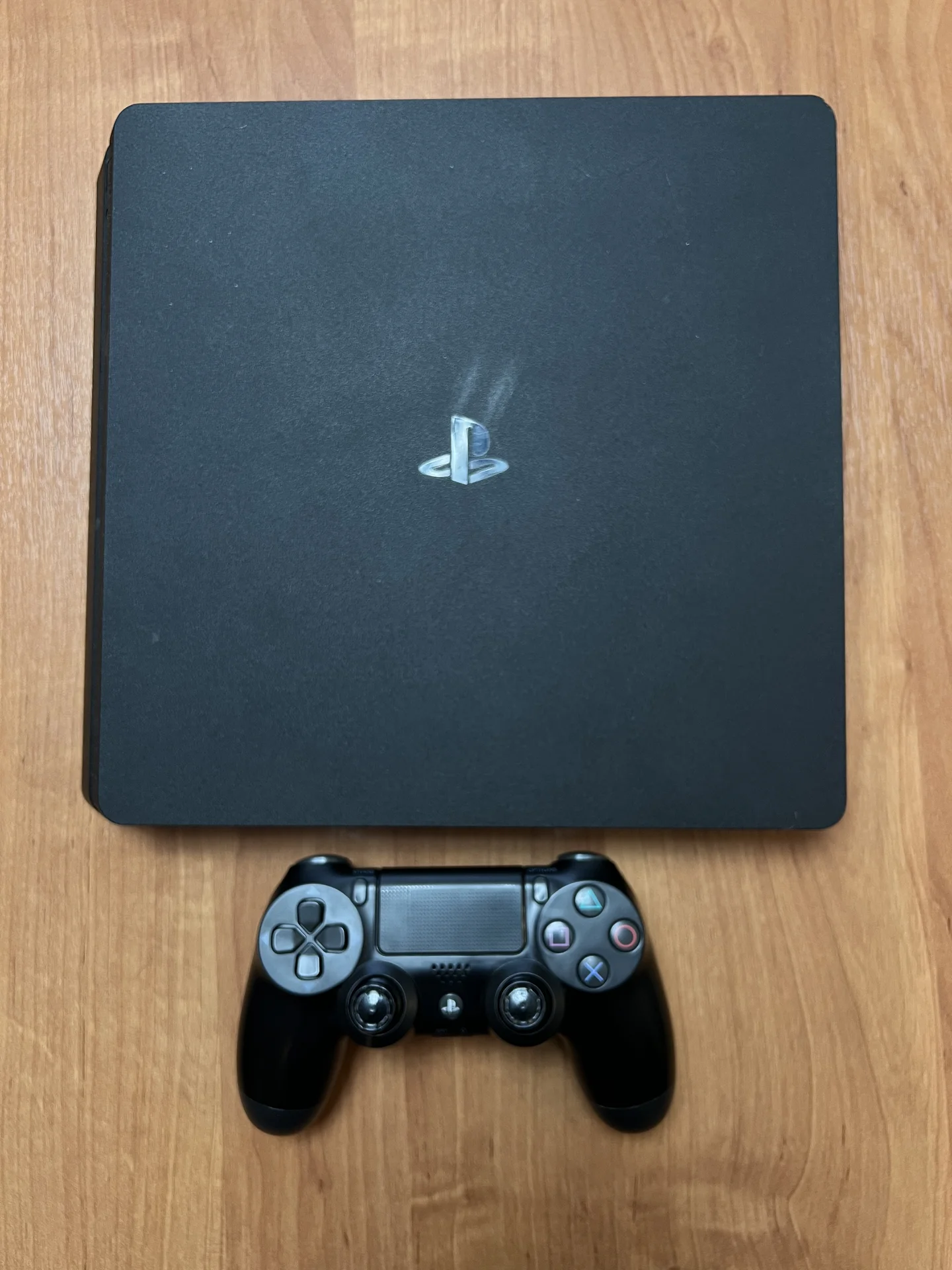 Playstation 4 Slim 1tb прошитая - изображение 1
