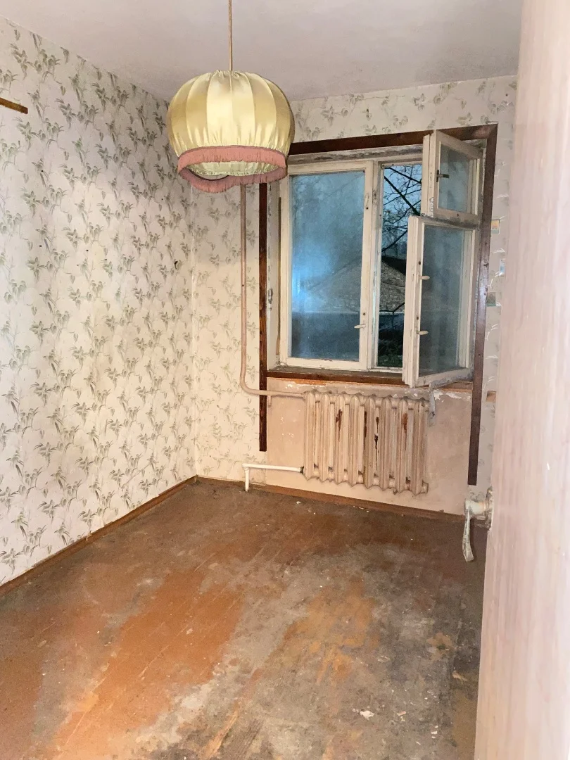 Продам 3-х к. квартиру Под ремонт. - миниатюра 3