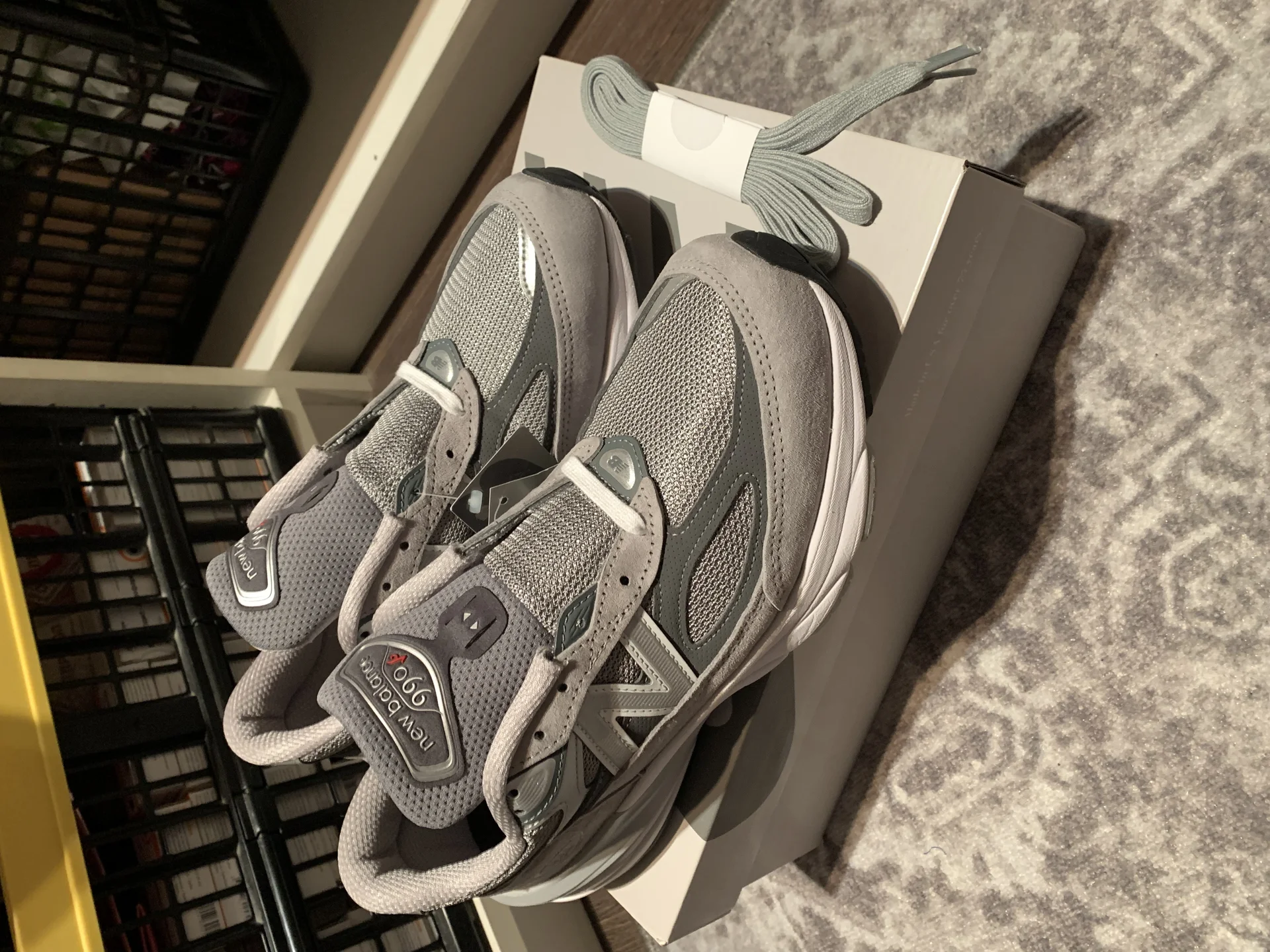 Кроссовки New Balance 990 v6 - миниатюра 6