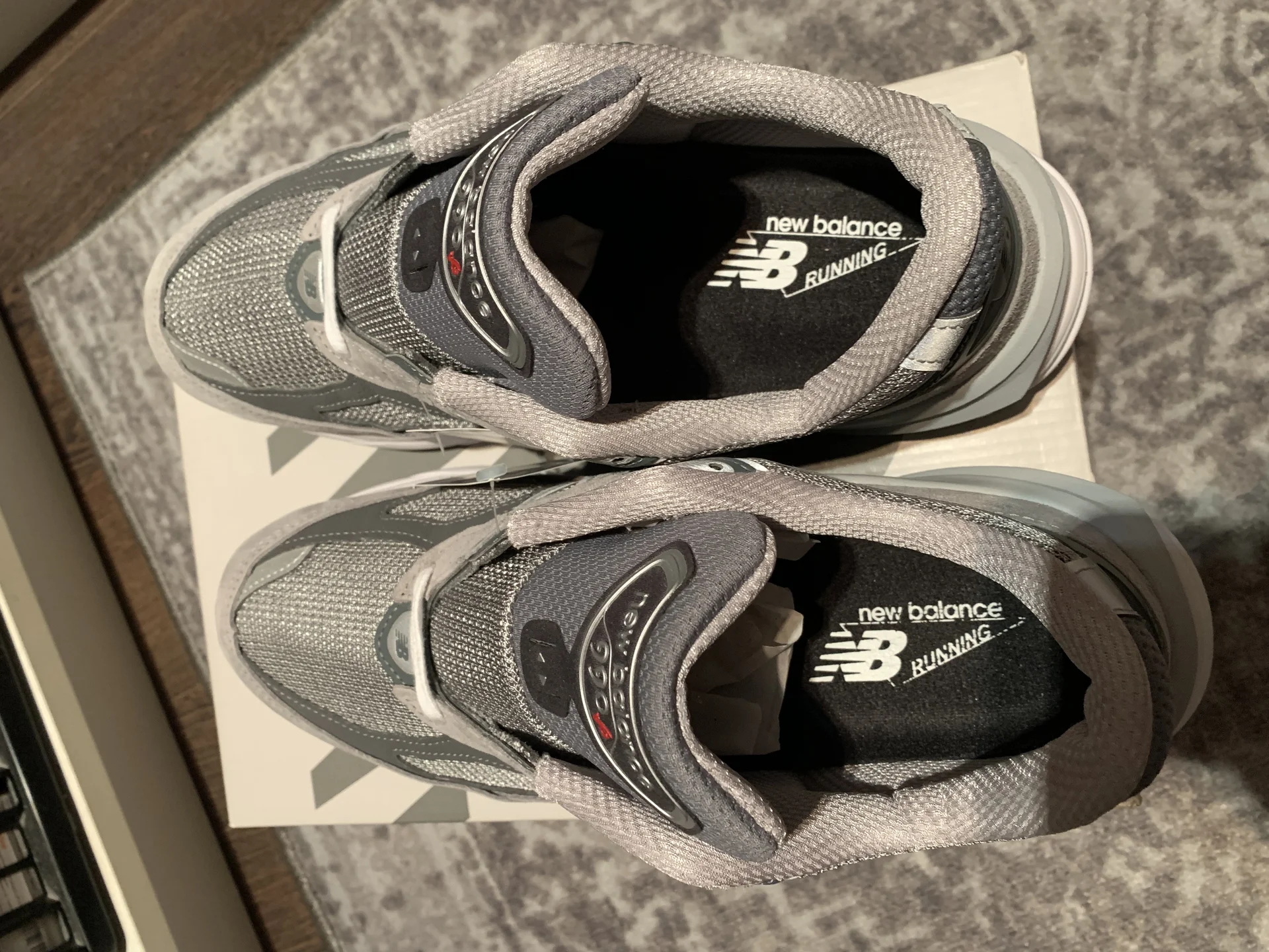 Кроссовки New Balance 990 v6 - миниатюра 9