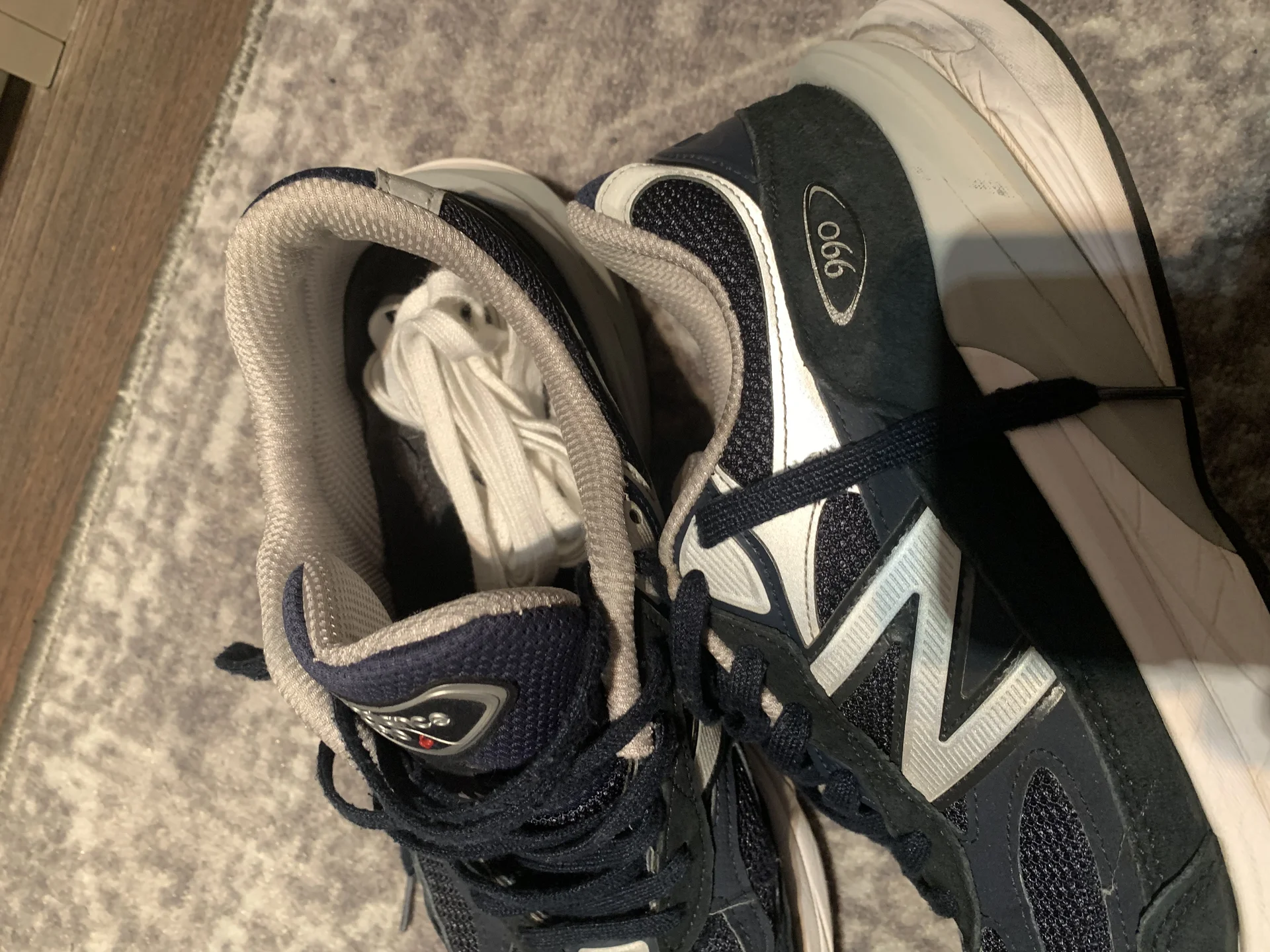 Кроссовки New Balance 990 v6 - миниатюра 10