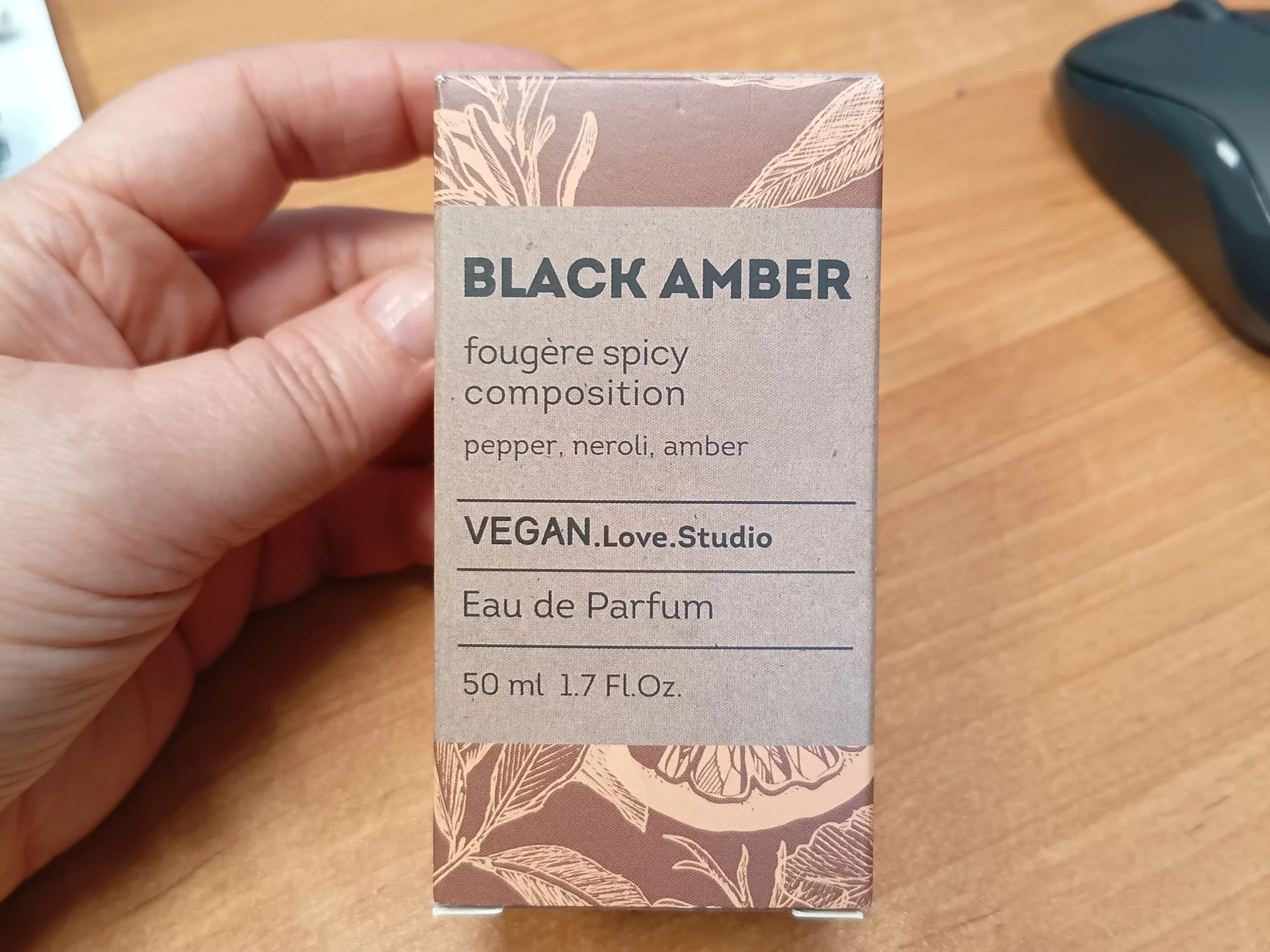 Vegan Love Studio black amber - изображение 1
