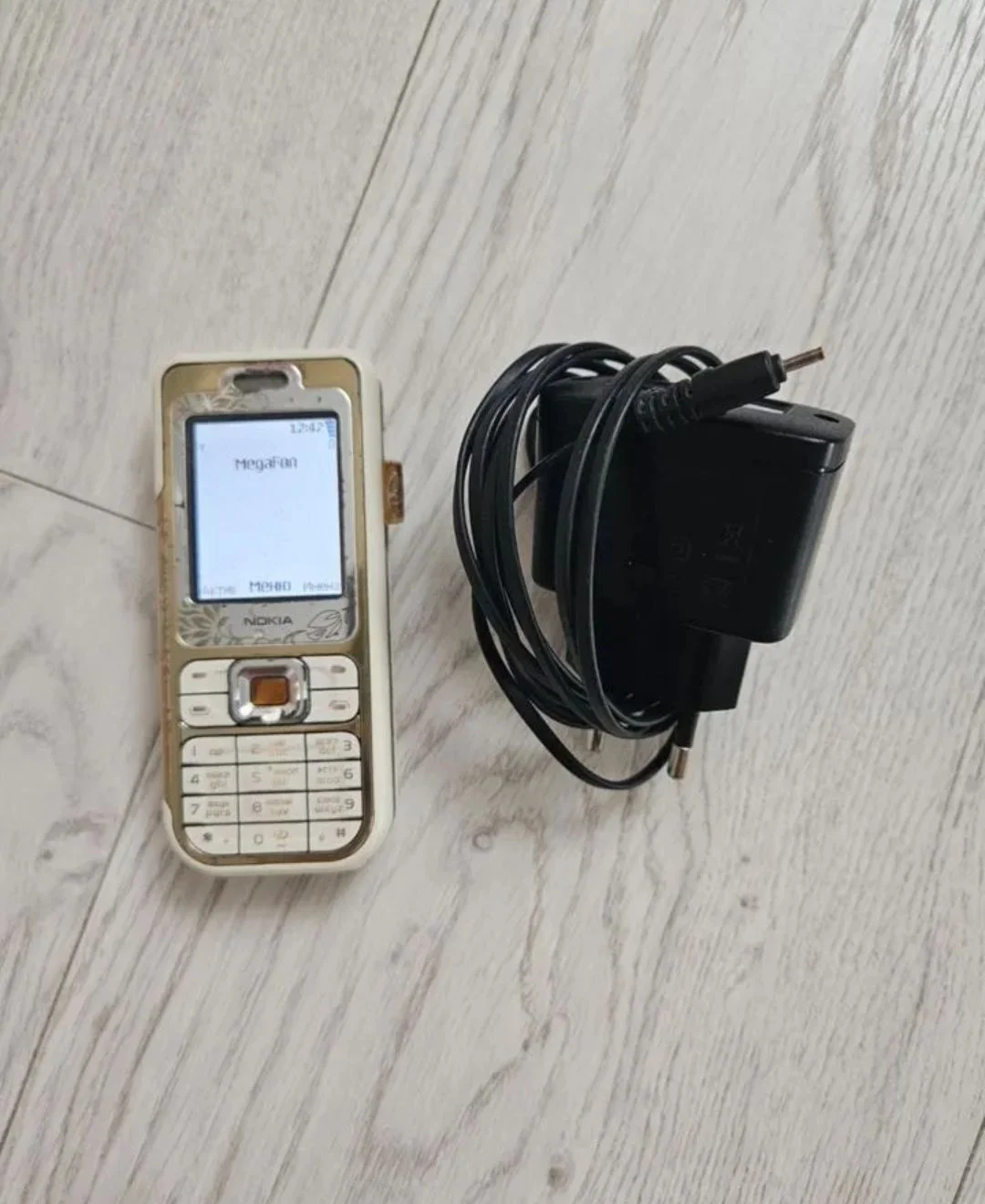 Nokia 7360 - изображение 1