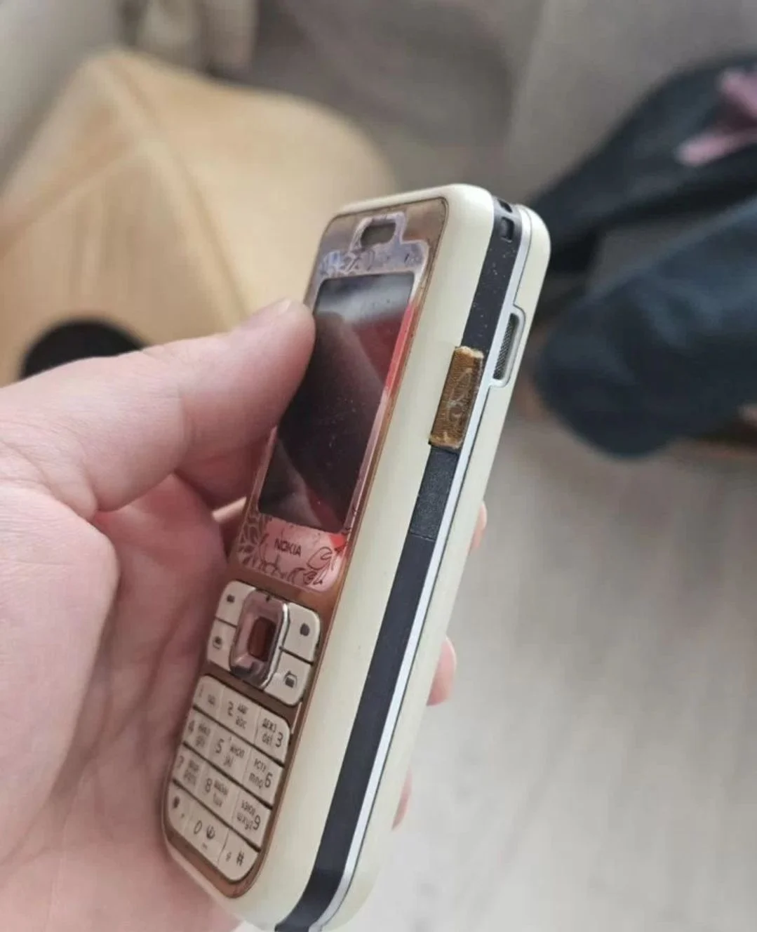 Nokia 7360 - миниатюра 7