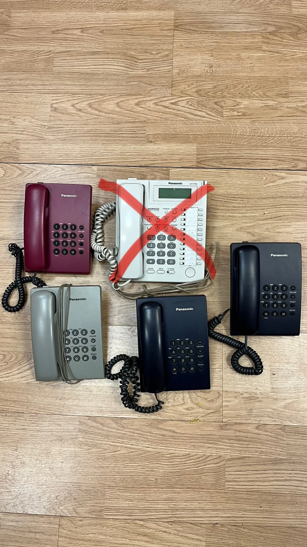 Телефоны Panasonic б/у - изображение 1