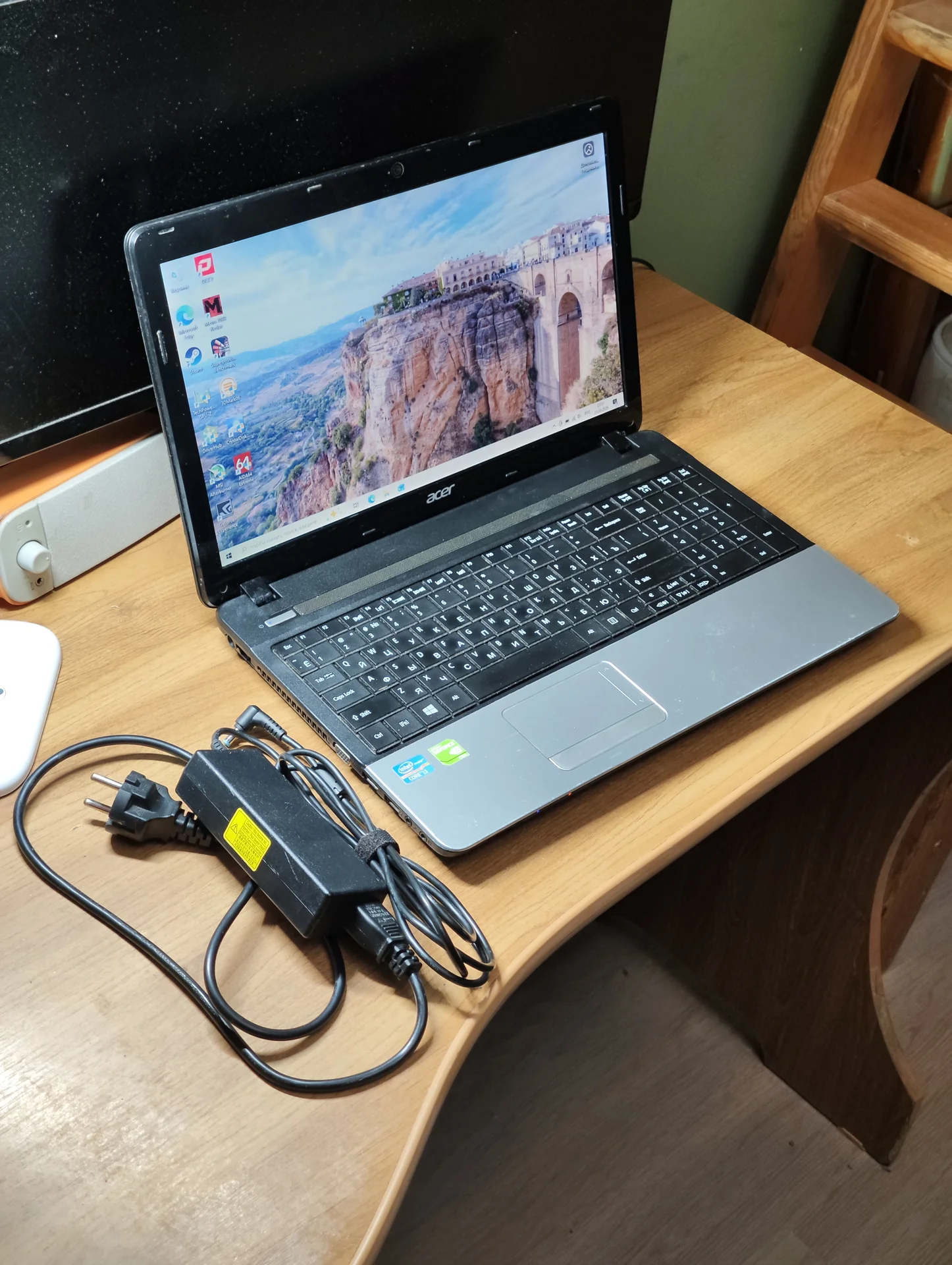 Разбор acer e1 571g, acer 5738, asus x551c - изображение 1
