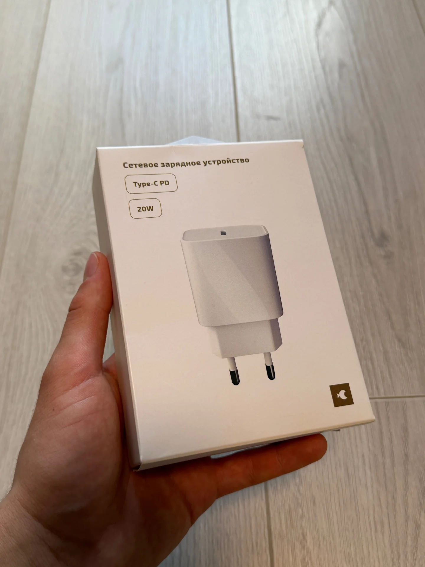 Зарядное устройство Moonfish 20W Type-C PD - изображение 1