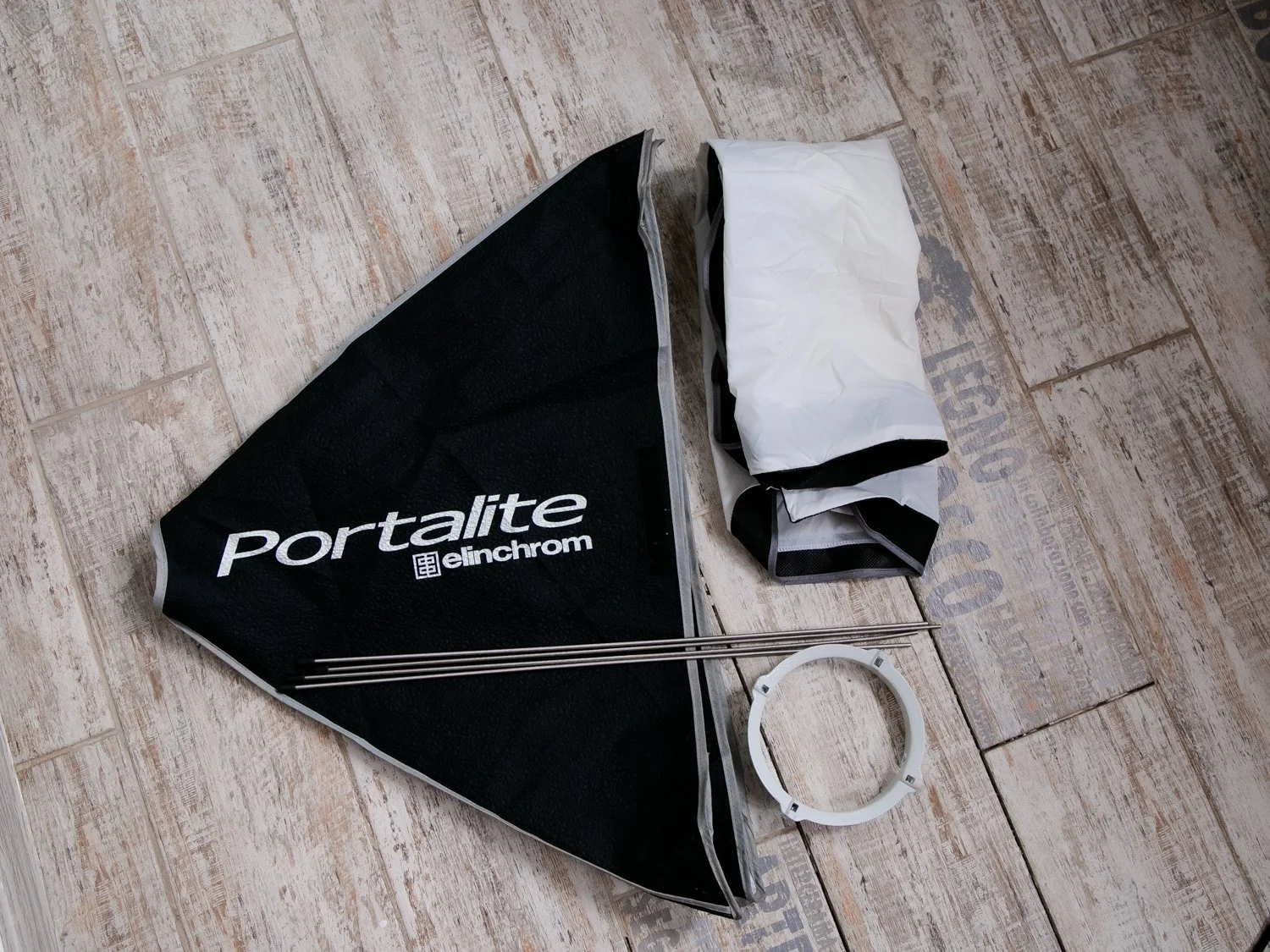 Софтбокс Elinchrom PortaLite 66х66см - изображение 1