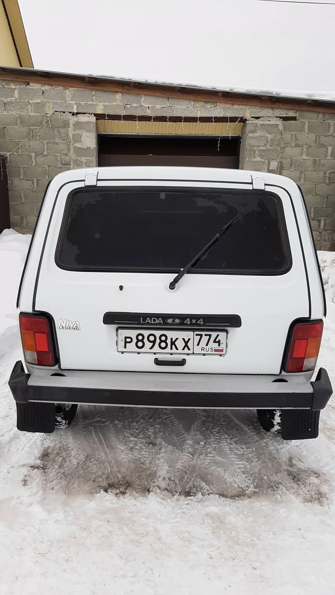Нива 21214 - миниатюра 2