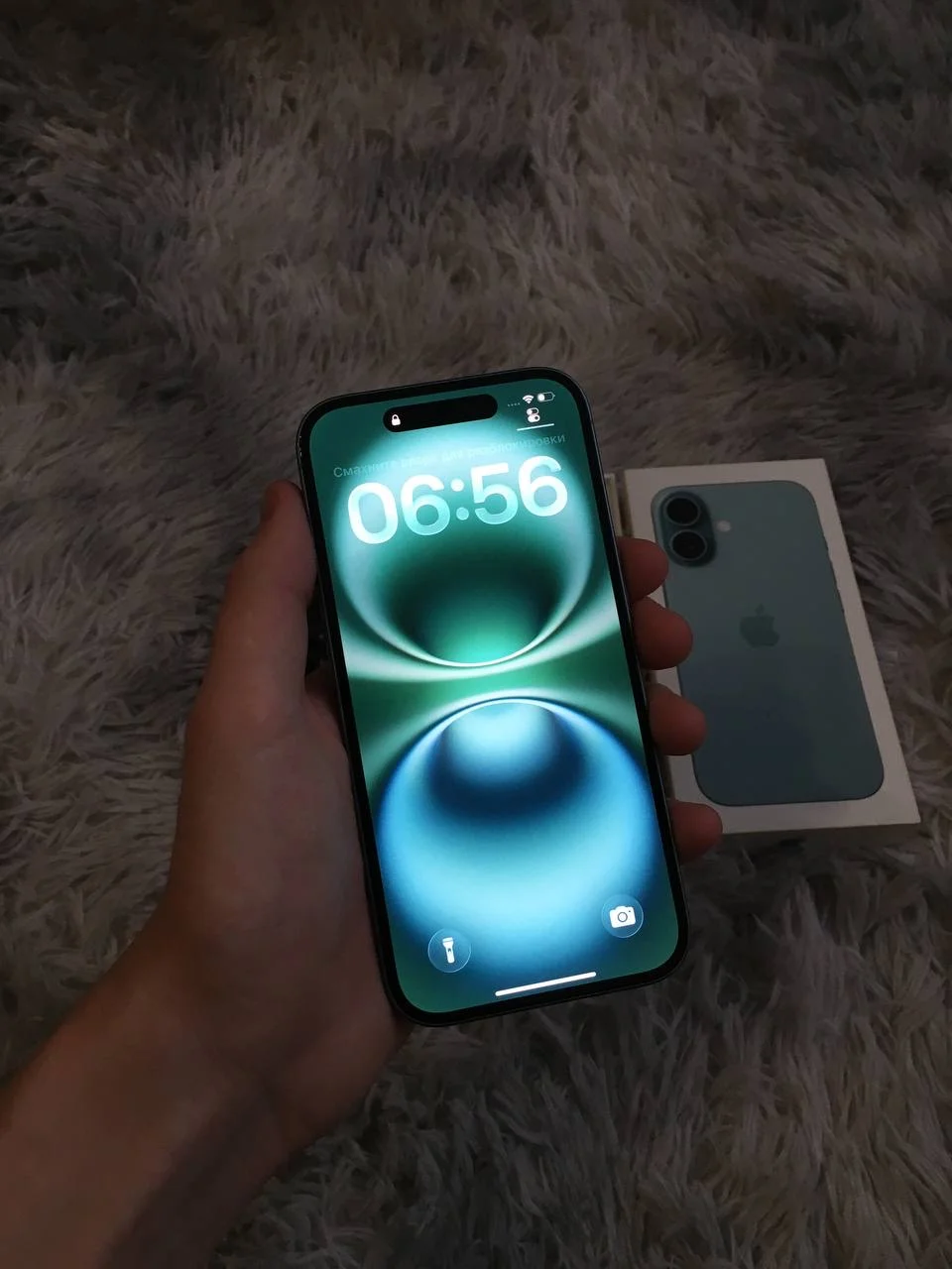 iPhone 16 - миниатюра 2
