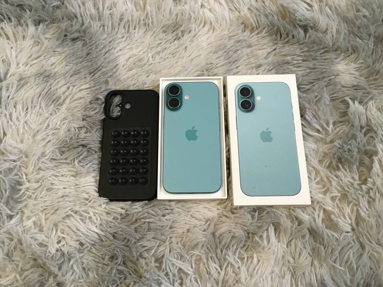 iPhone 16 - миниатюра 6