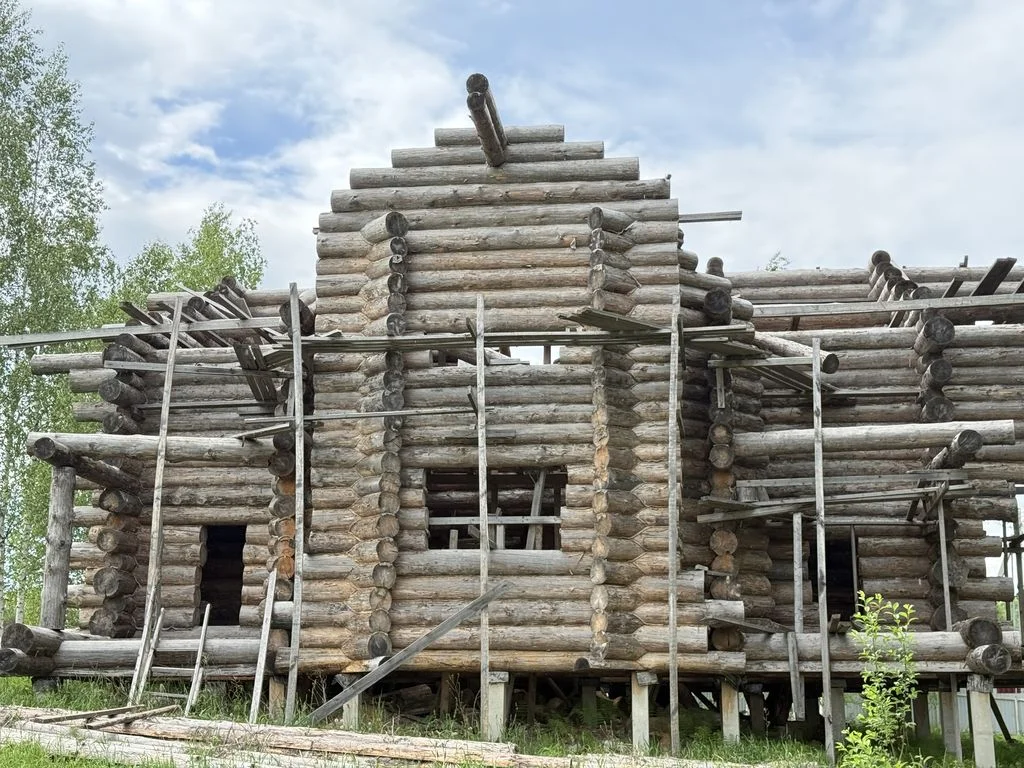 Продам Жилой дом в окружении леса с большим участком - миниатюра 5