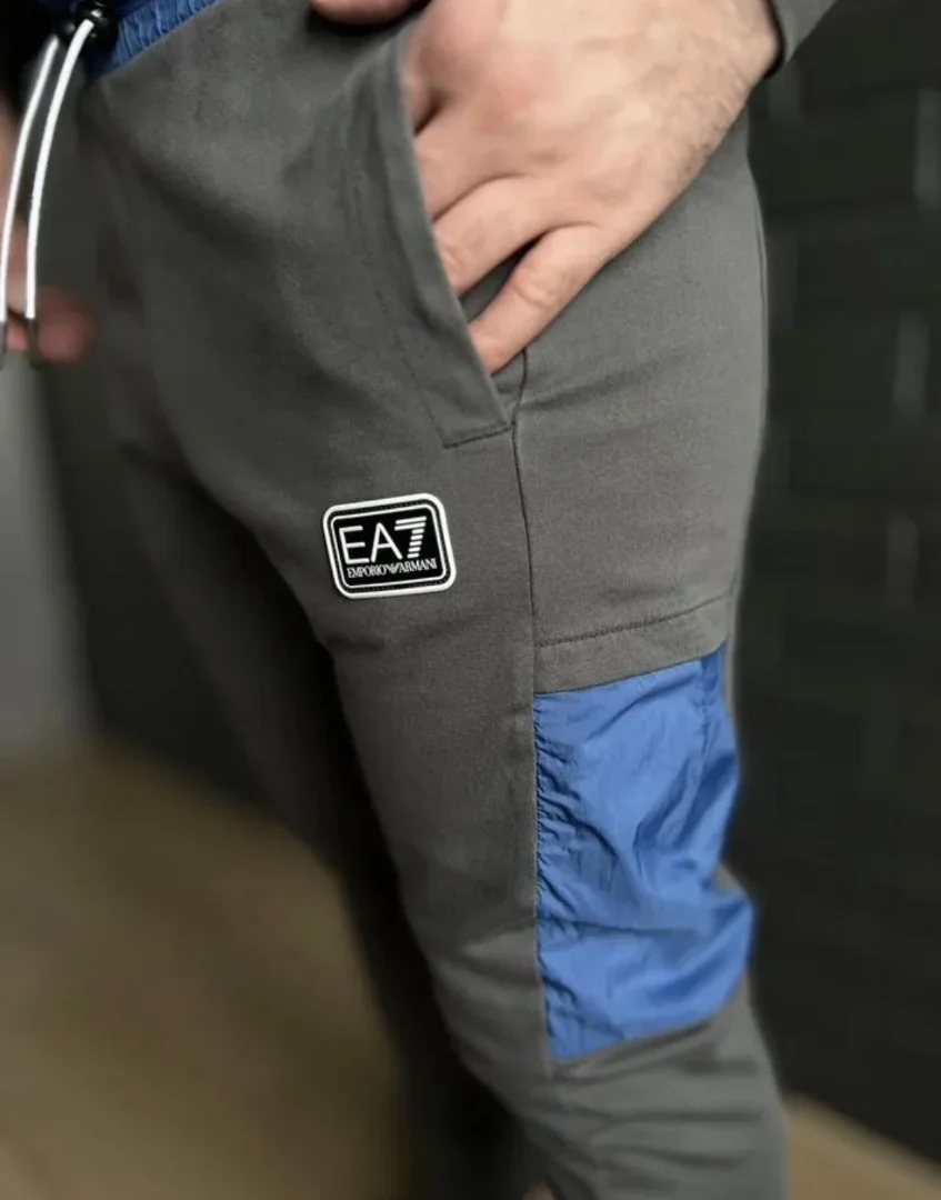 Спортивный костюм Emporio Armani оригинал - миниатюра 2