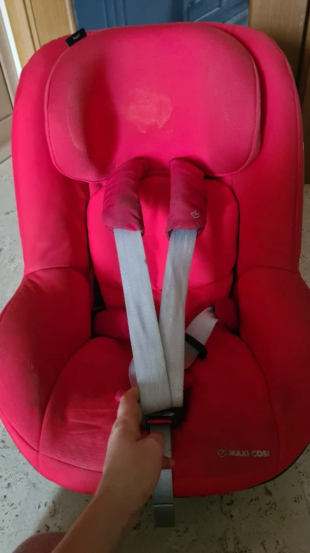 Автомобильное кресло с базой maxi cosi pearl - миниатюра 7