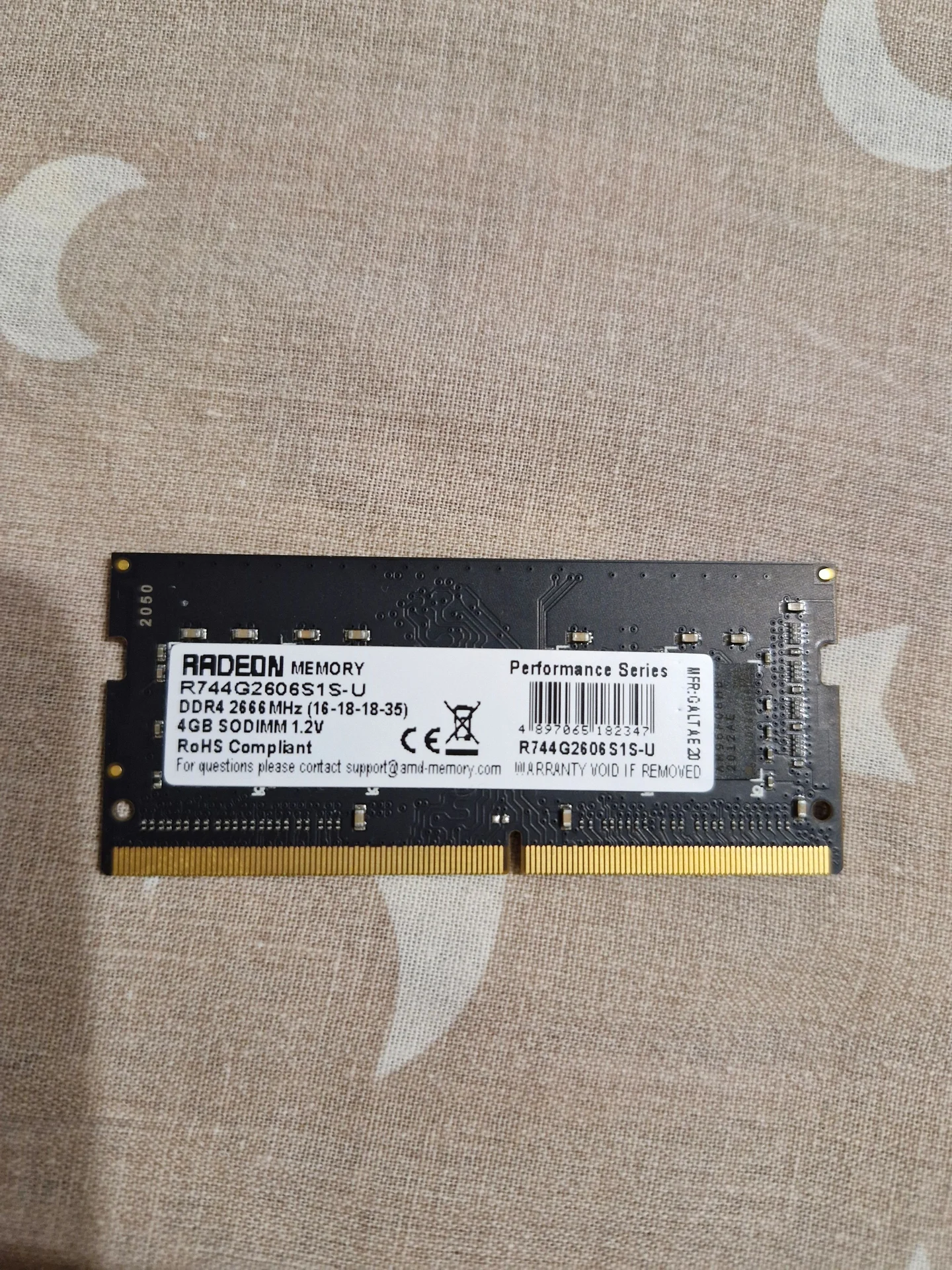 Оперативная память для ноутбука DDR4 4 GB - миниатюра 2