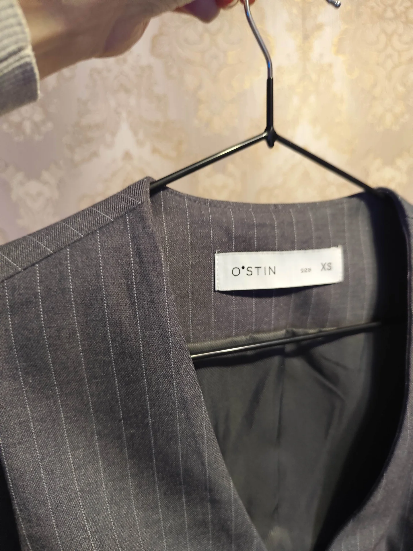 Жилет костюмный классический женский Ostin 42(xs) - миниатюра 9
