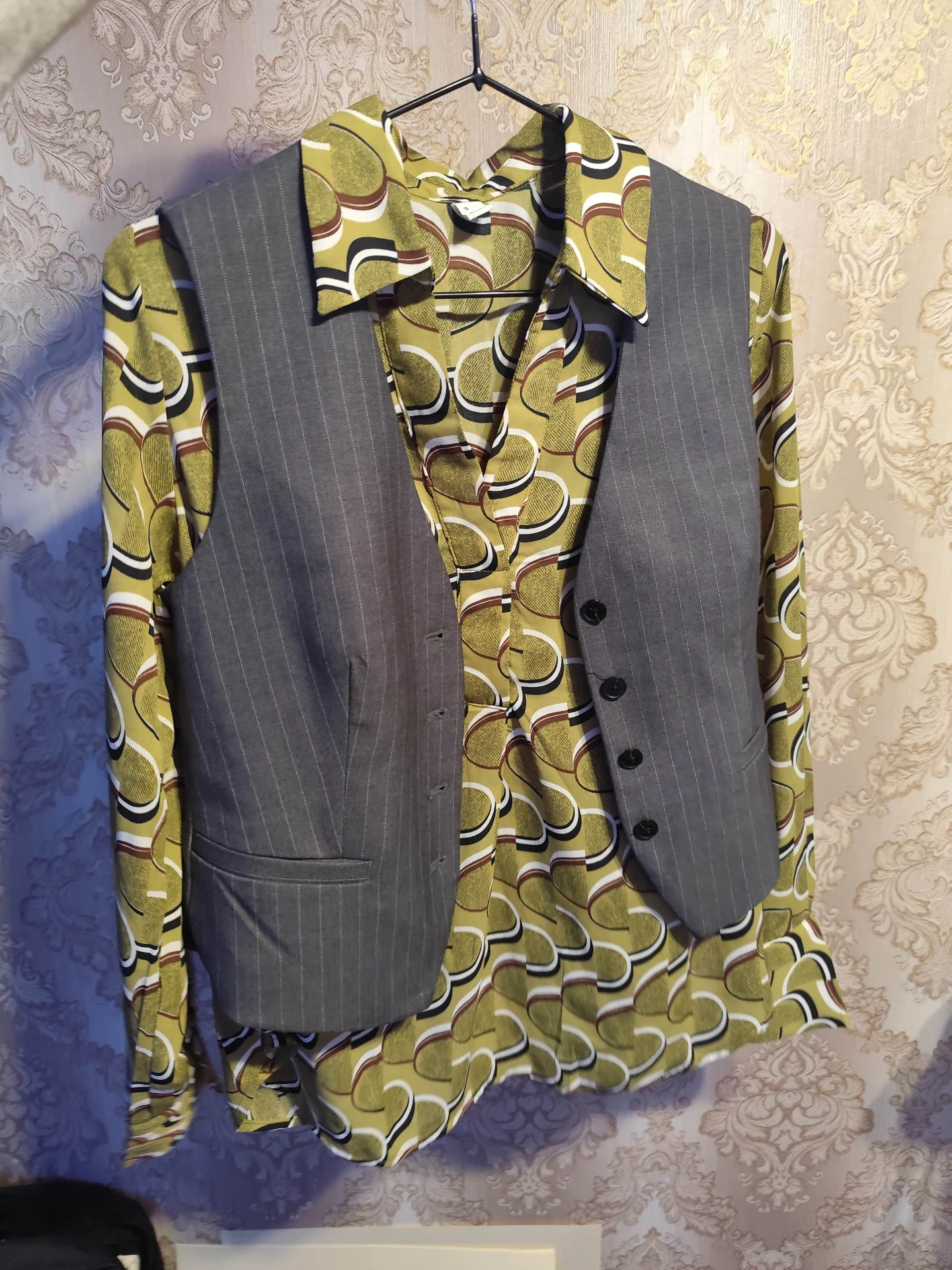 Жилет костюмный классический женский Ostin 42(xs) - миниатюра 13