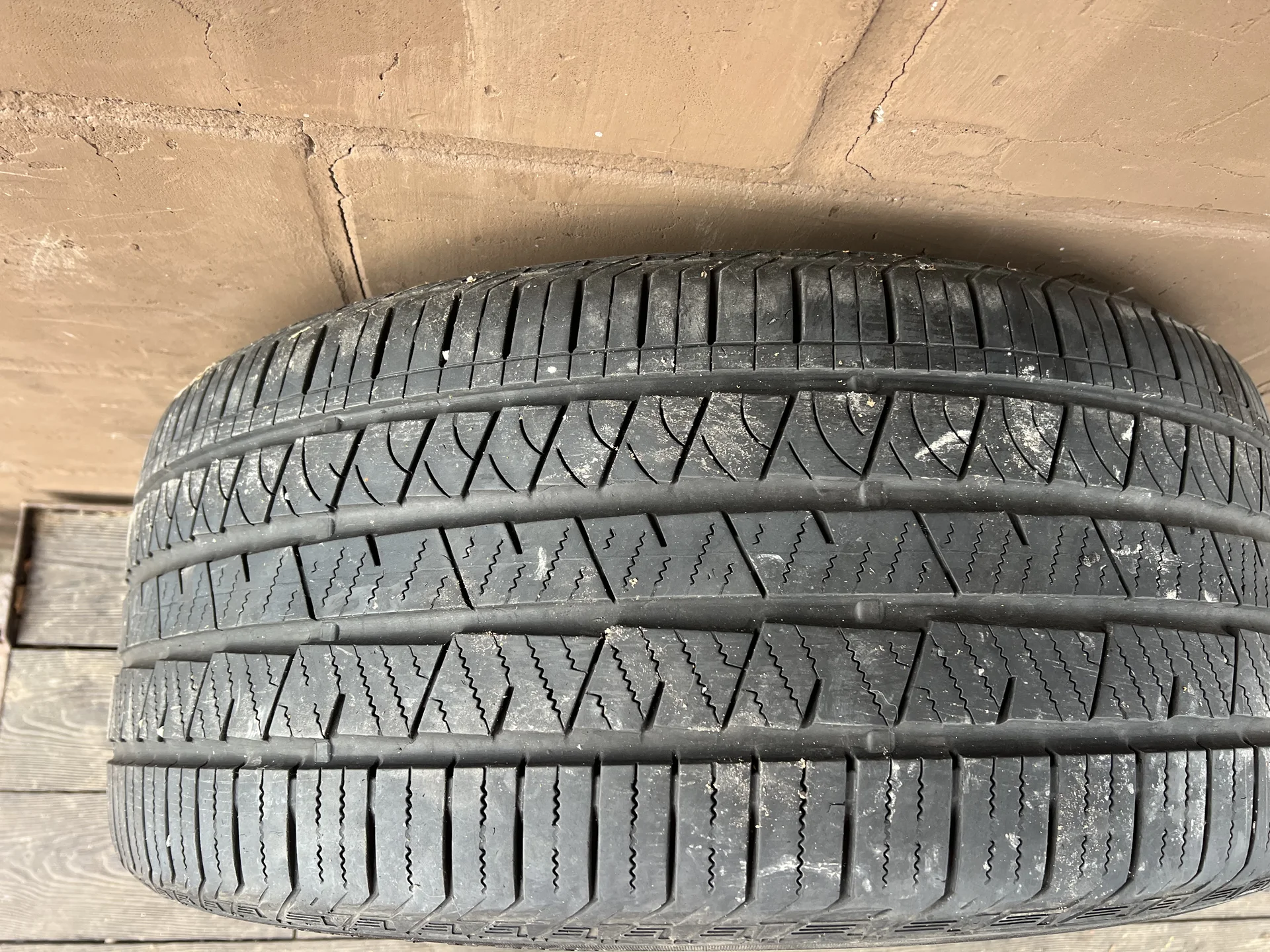 Покрышка continental 275/40/22 - миниатюра 3
