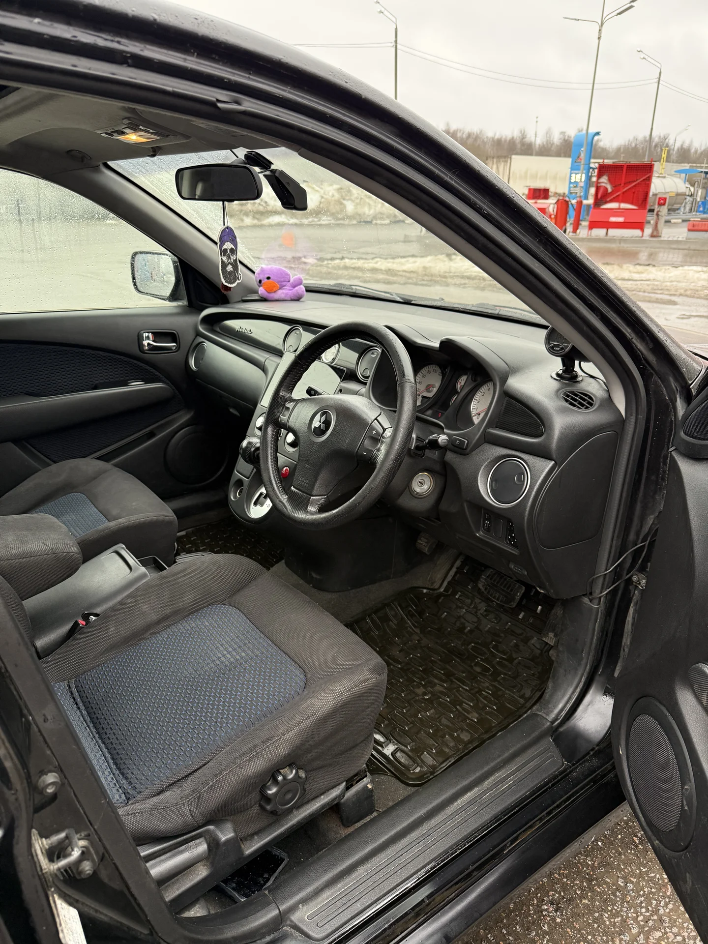 Airtrek Mitsubishi turbo - миниатюра 8