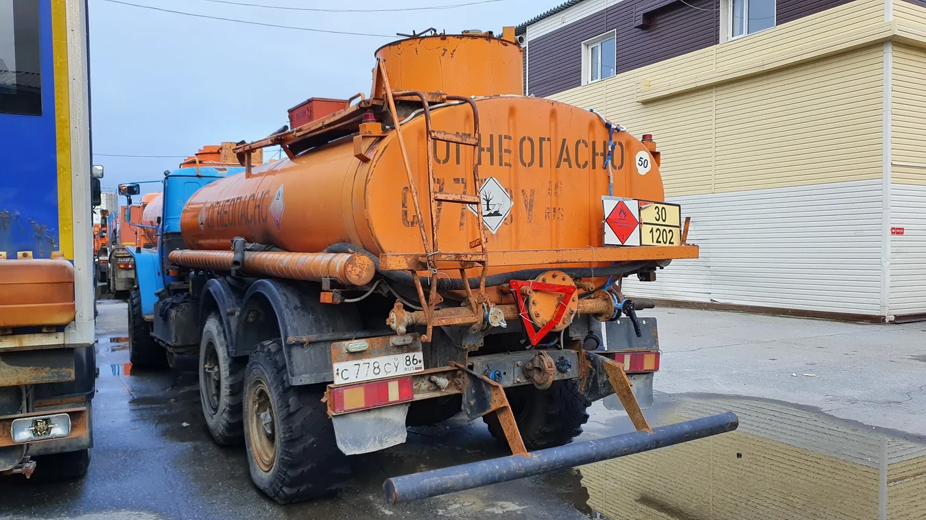 Продам: АЦН-10 Урал 4320 (6613-11) АТЗ-10 (6х6), 2008г.в. двигатель ЯМЗ-236 турбо. - миниатюра 60
