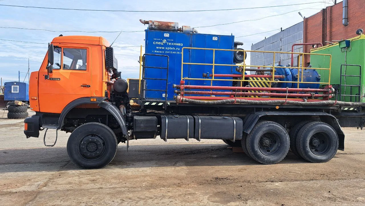 Продам или Сдам в Аренду: Агрегат насосный цементировочный АН-400Х63 КамАЗ-53228(6х6) и АН-700 МАЗ - миниатюра 53