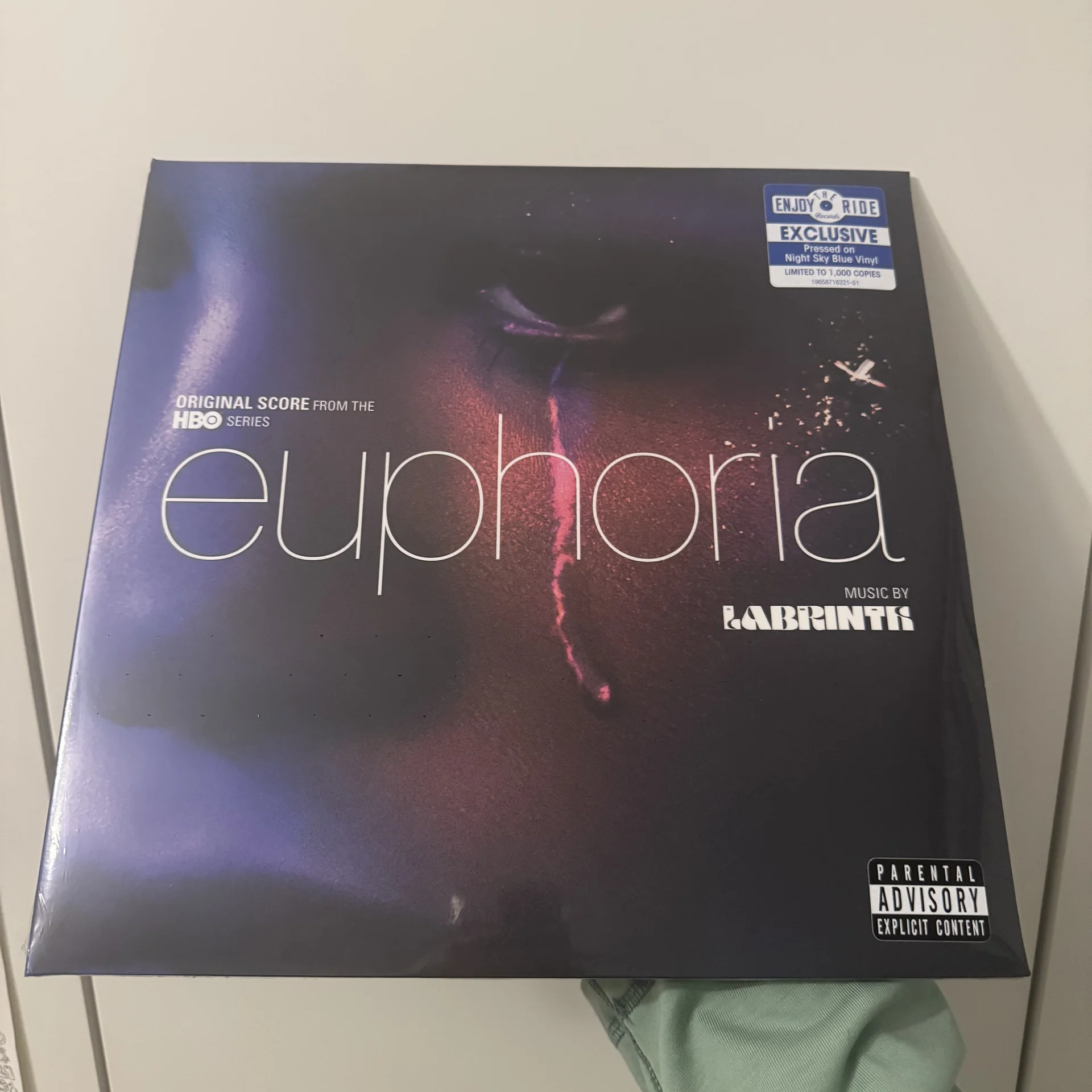 Euphoria – Original Soundtrack (Night Sky Blue) - миниатюра 3