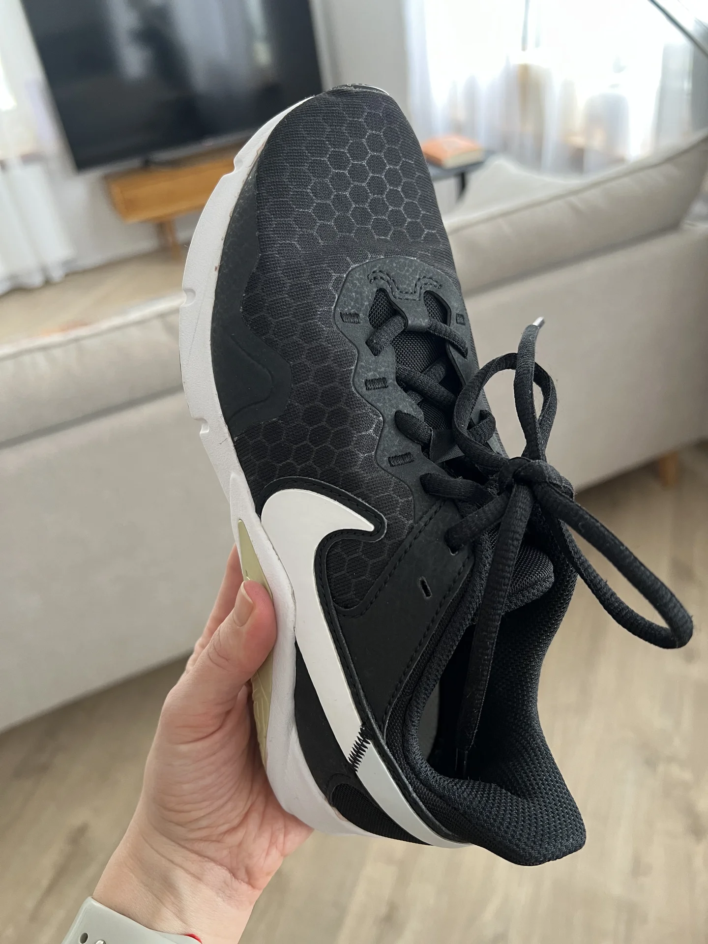 Кроссовки Nike 35-36 - миниатюра 2