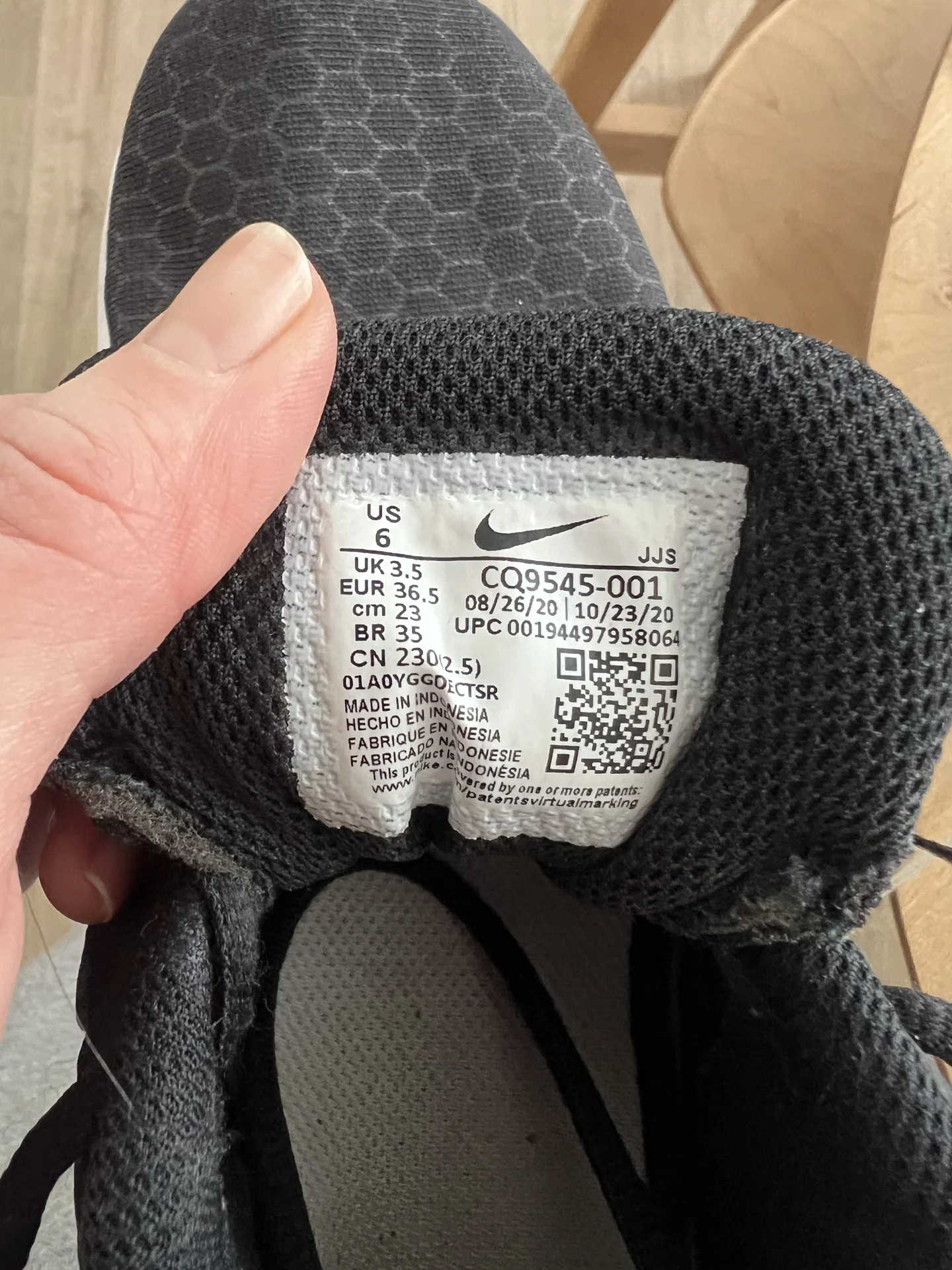 Кроссовки Nike 35-36 - миниатюра 3