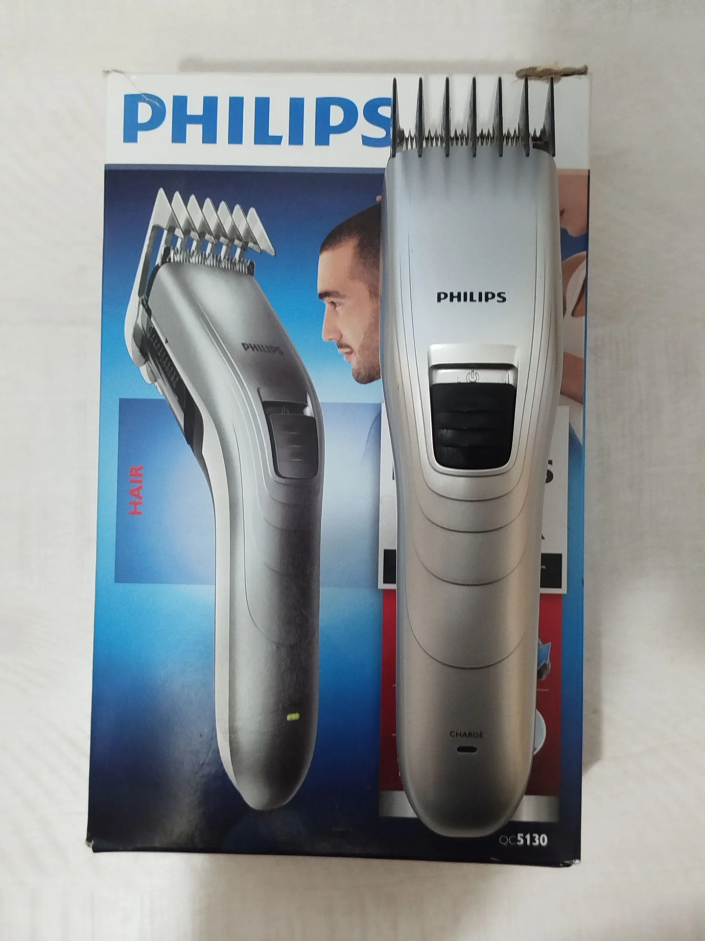 Аккумуляторная машинка для стрижки Philips - изображение 1