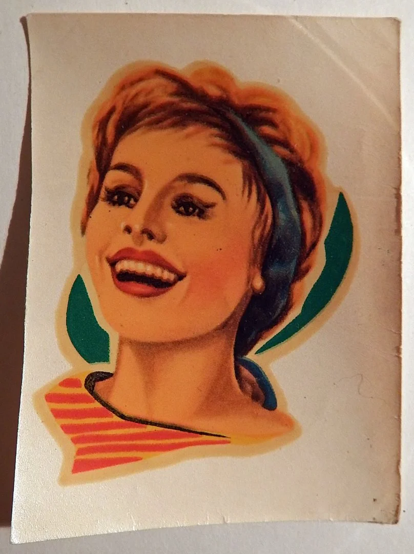 Переводная картинка. Девушка. ГДР. 1963 год - изображение 1