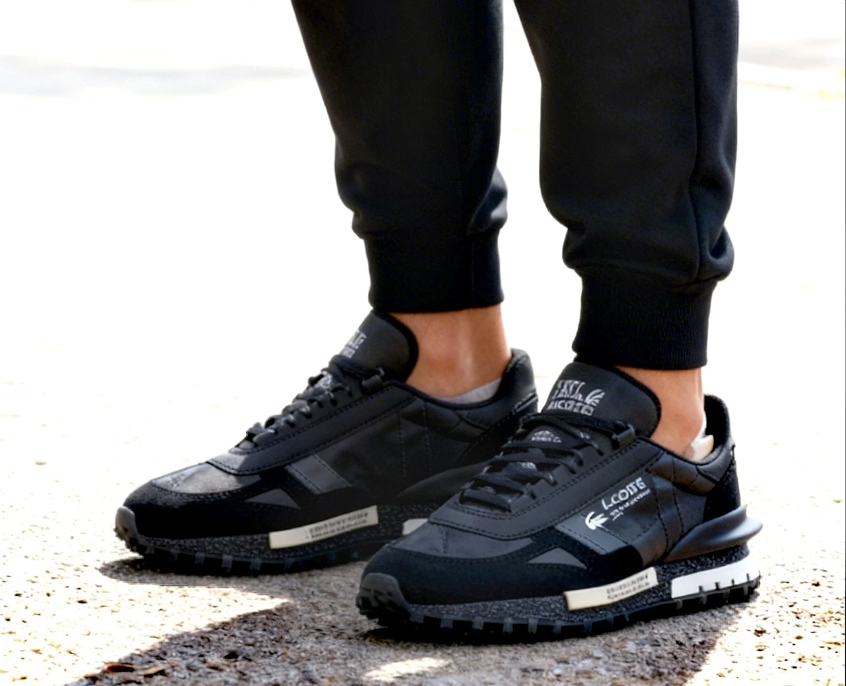 Кроссовки lacoste - миниатюра 2
