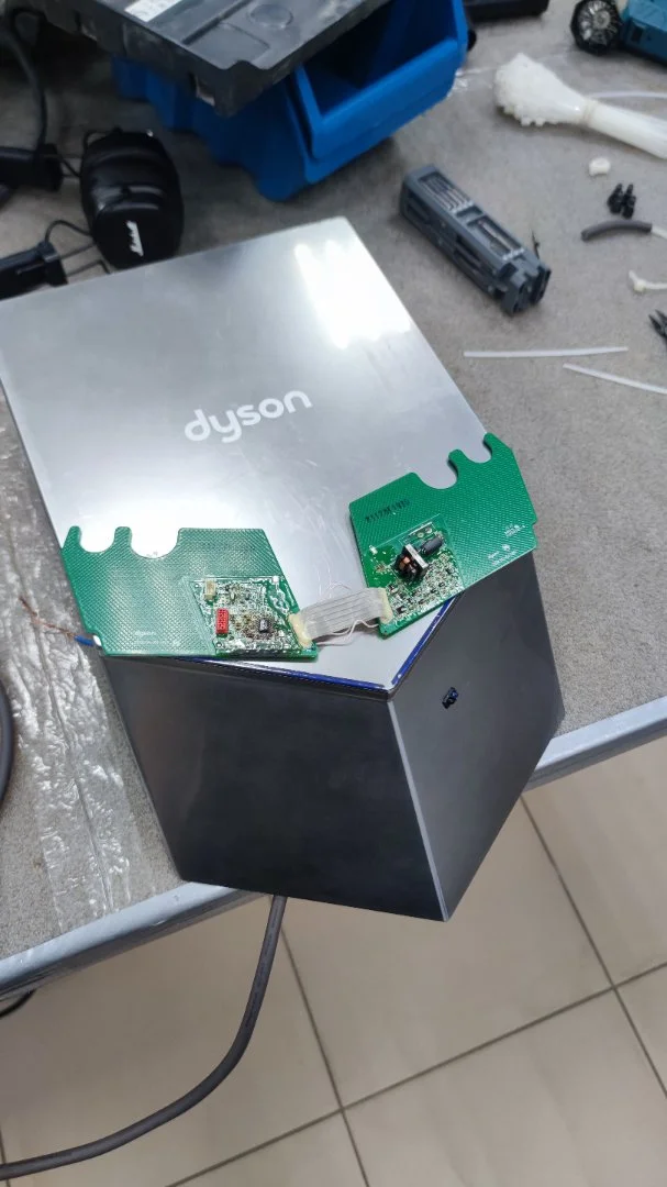 Ремонт техники Dyson - миниатюра 7