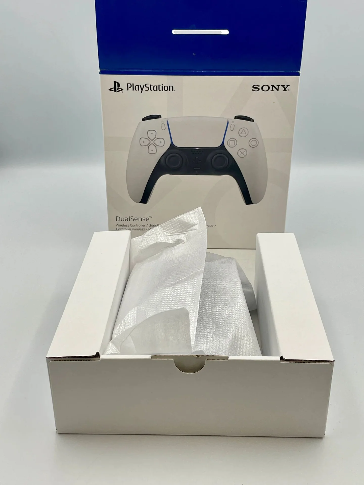 Геймпад dualsense ps5 новый - миниатюра 3
