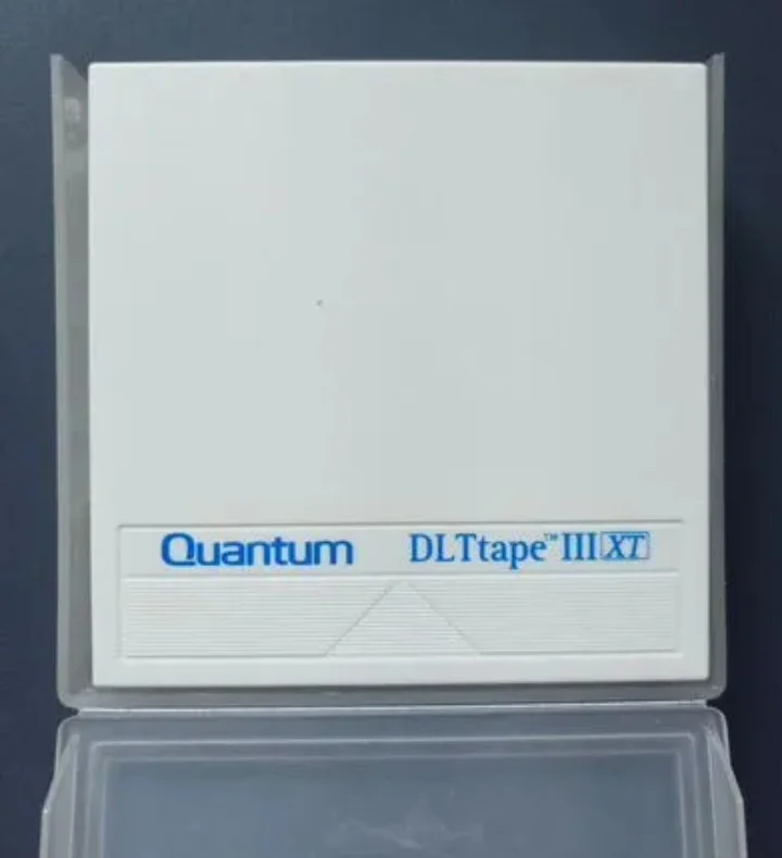 Картридж Quantum DLTtape III XT 15/30гб - миниатюра 2
