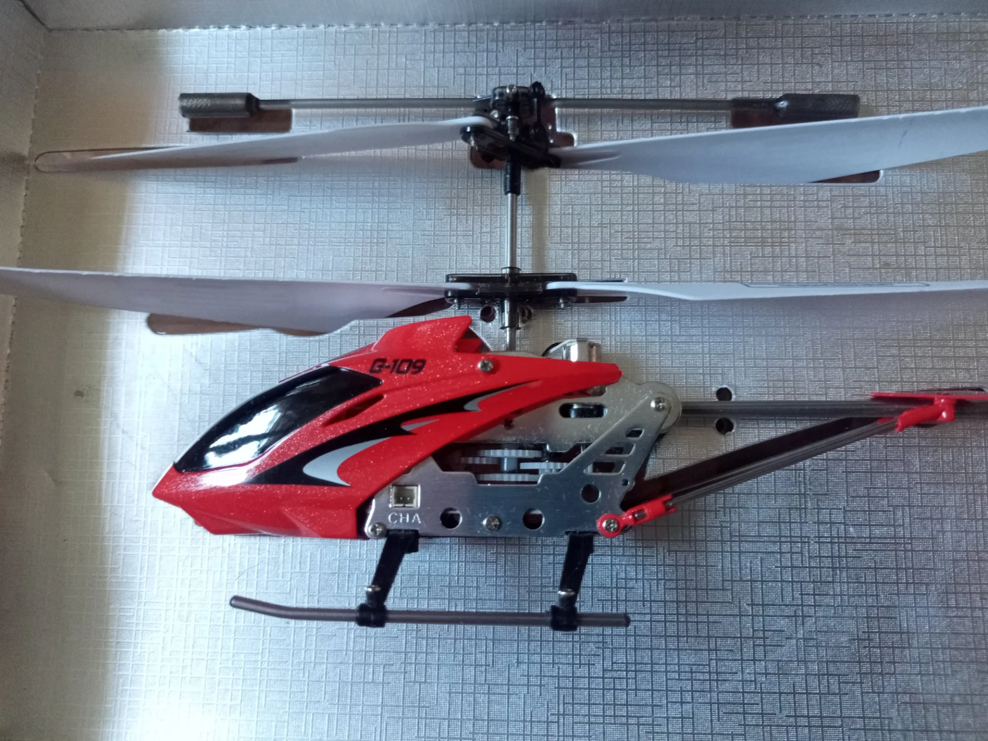 Вертолет на радиоуправлении Gyro-109 - миниатюра 2