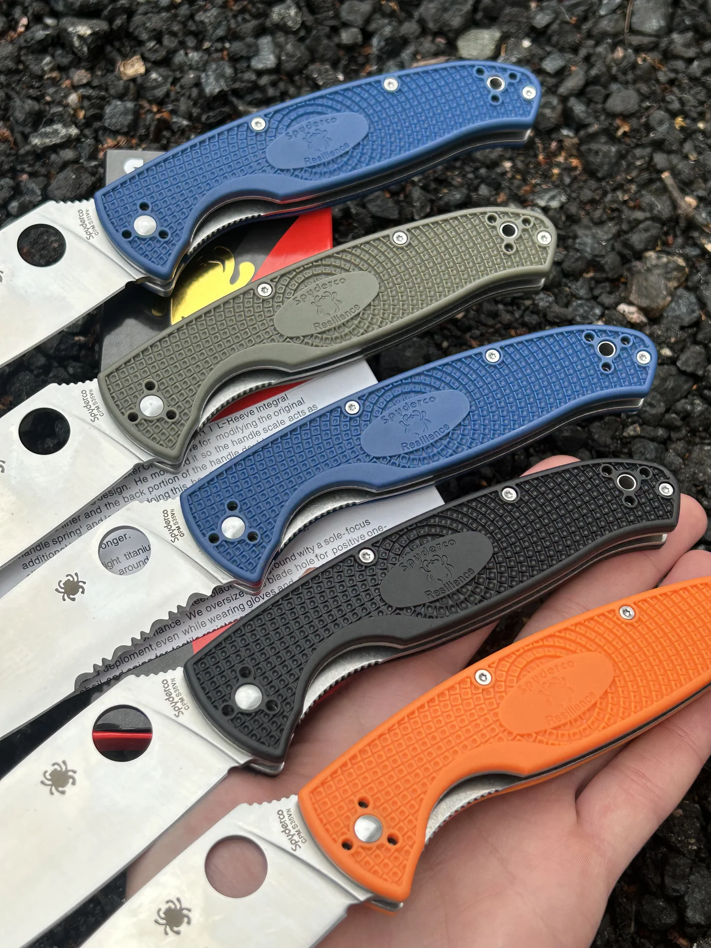 Нож Spyderco Resilience Lightweight - миниатюра 3