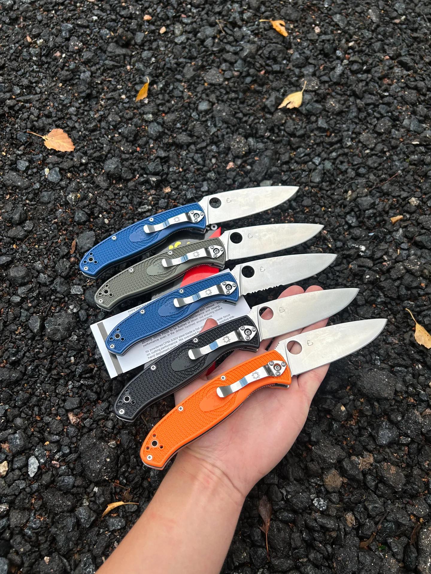 Нож Spyderco Resilience Lightweight - миниатюра 4