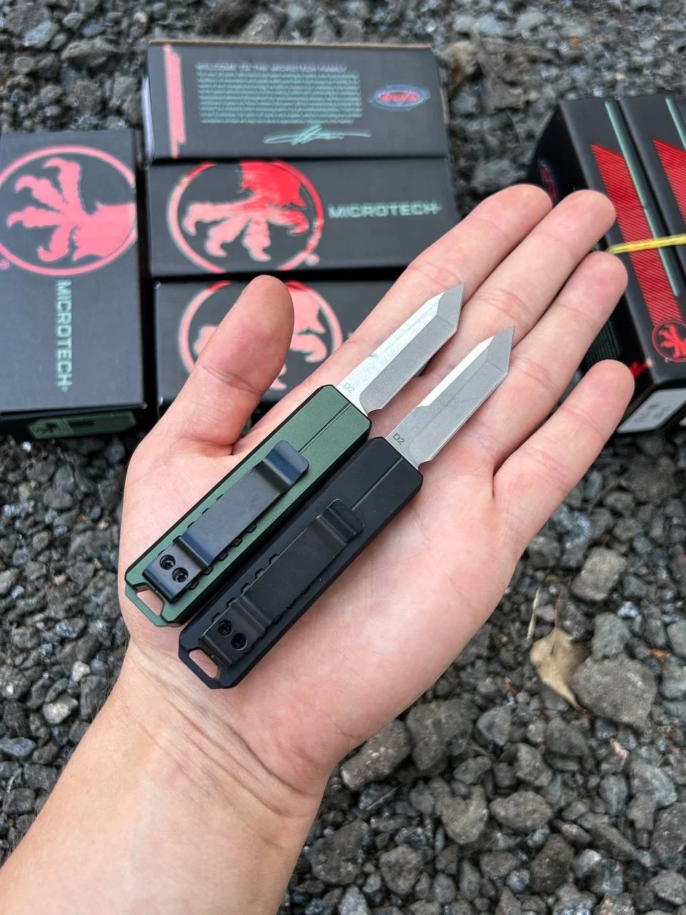 Нож автоматический Microtech мини - миниатюра 4