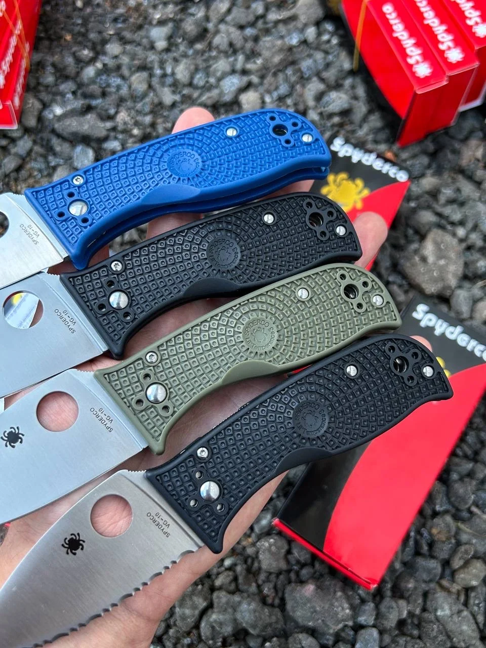 Нож Spyderco Lil Temperance - миниатюра 3