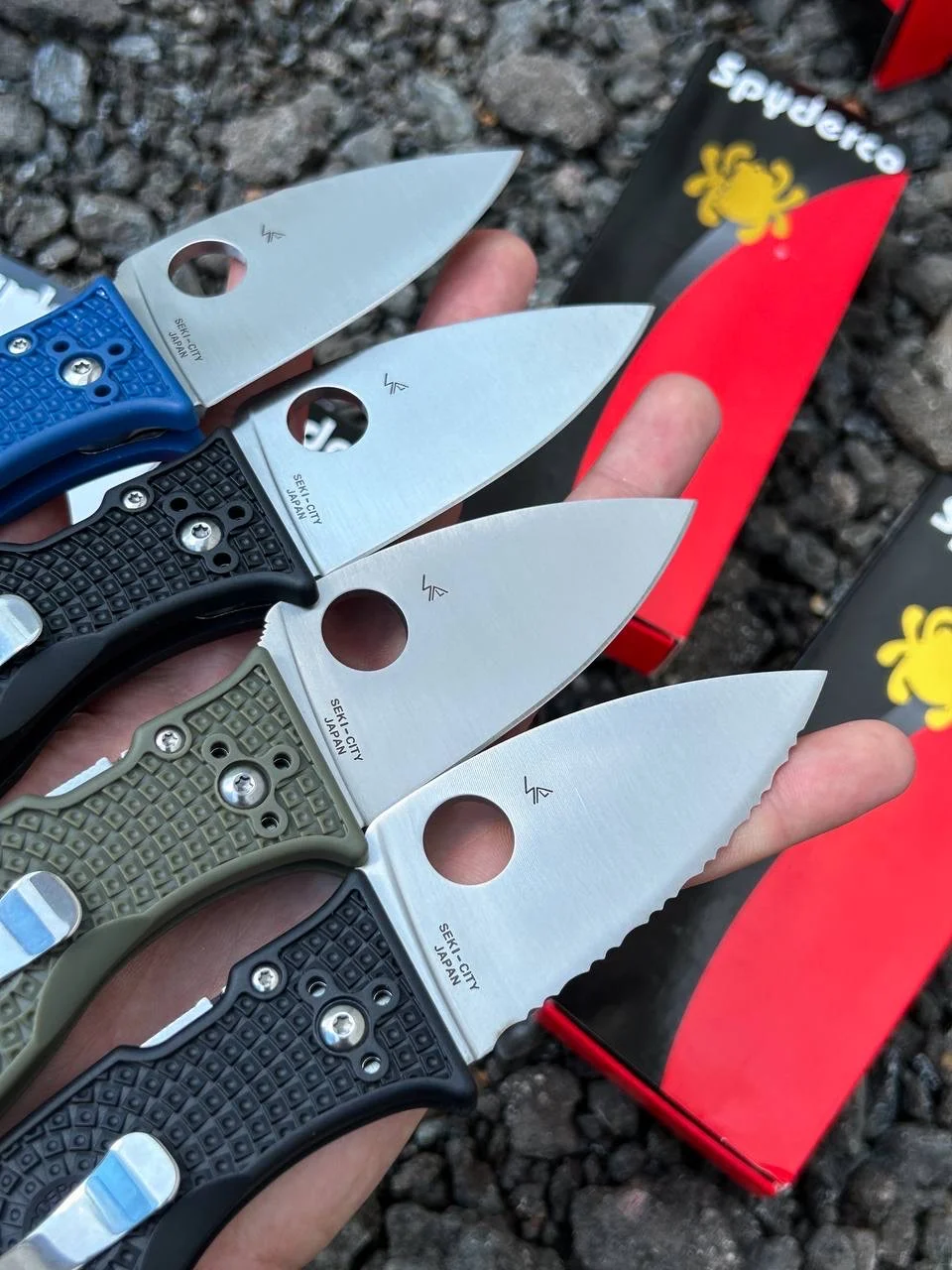 Нож Spyderco Lil Temperance - миниатюра 5