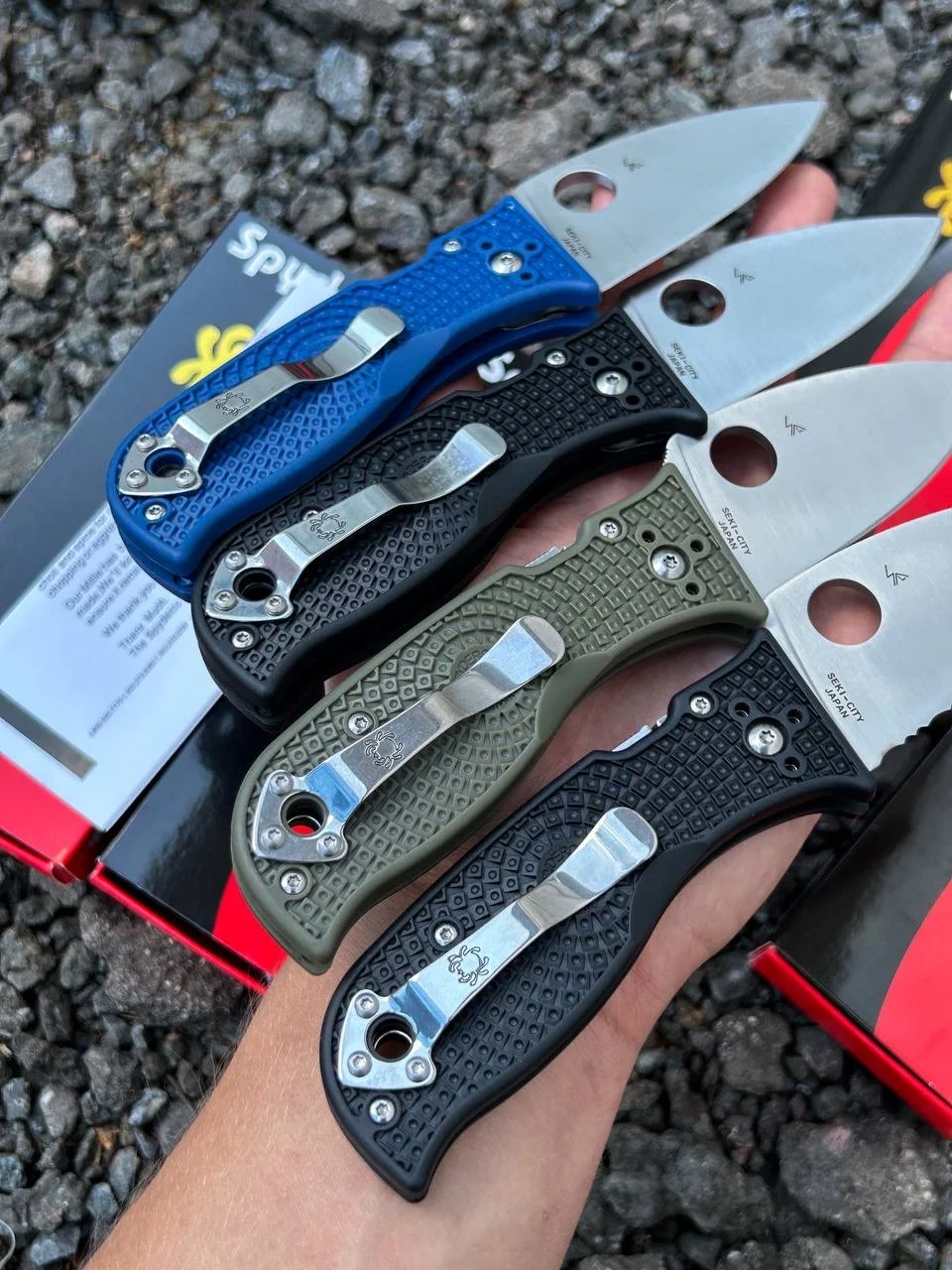 Нож Spyderco Lil Temperance - миниатюра 6