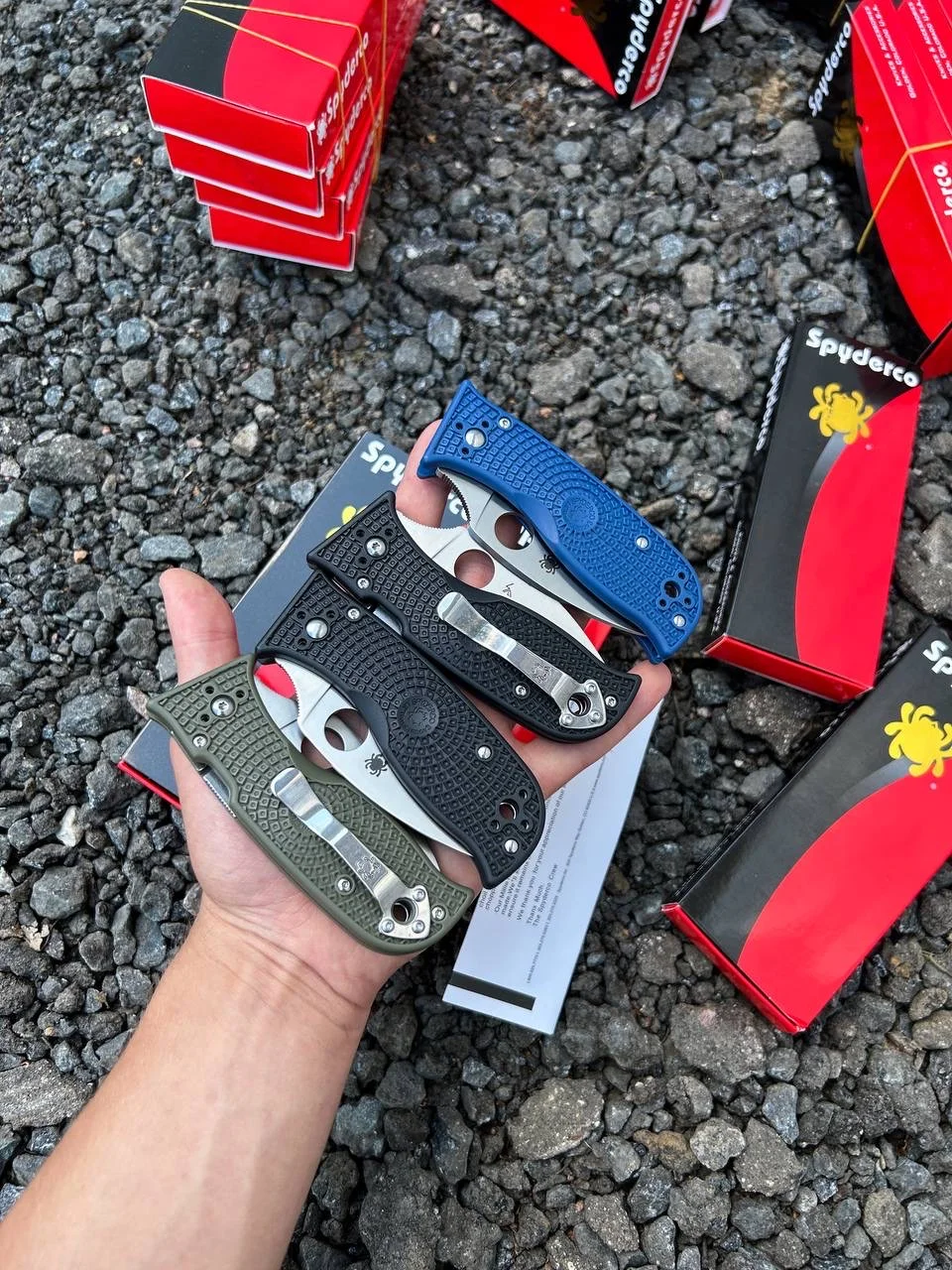 Нож Spyderco Lil Temperance - миниатюра 8