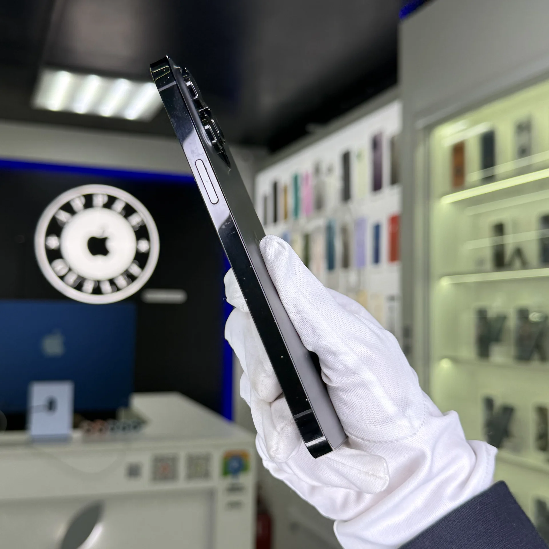 iPhone 14 Pro Max - миниатюра 3