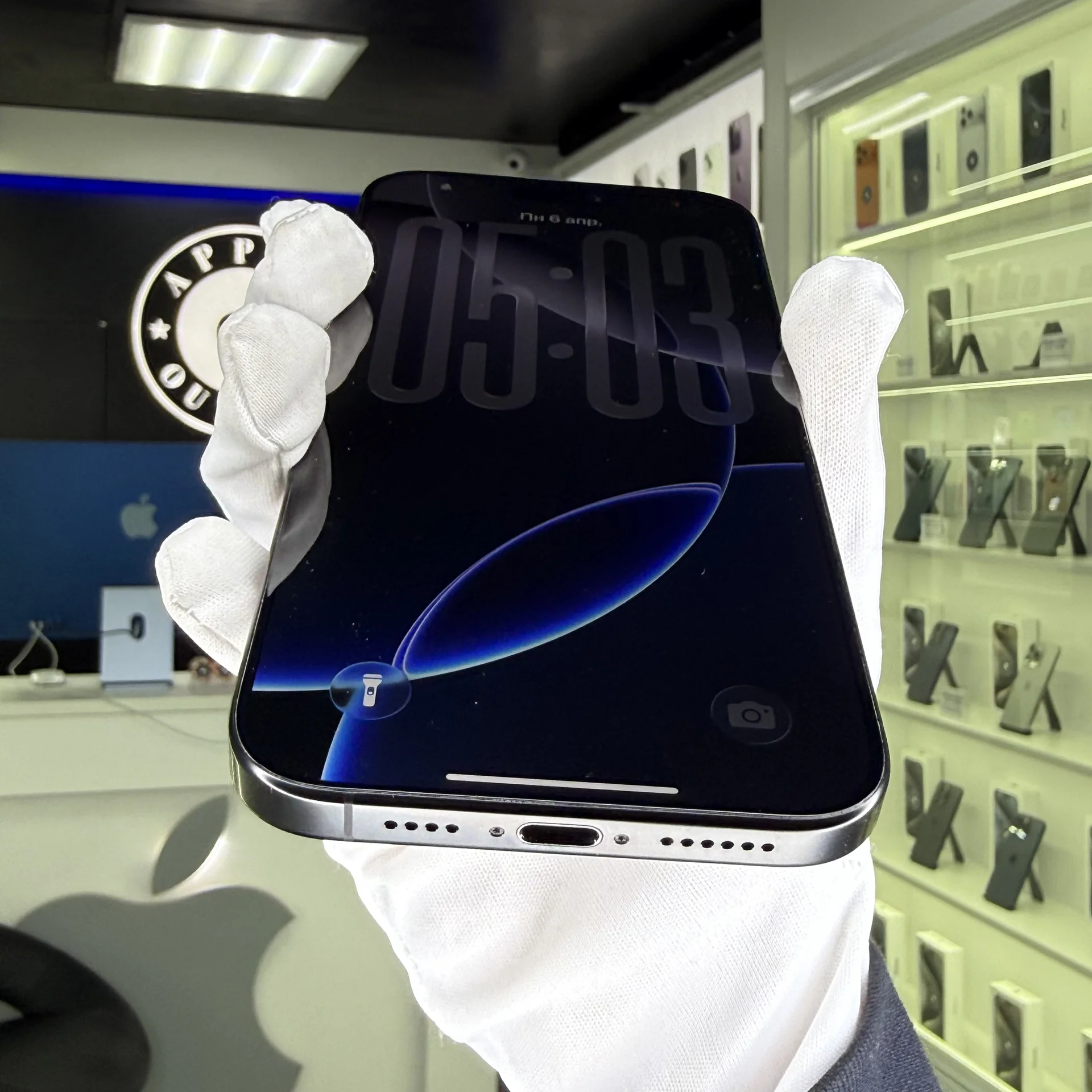 iPhone 16 Pro Max - миниатюра 5