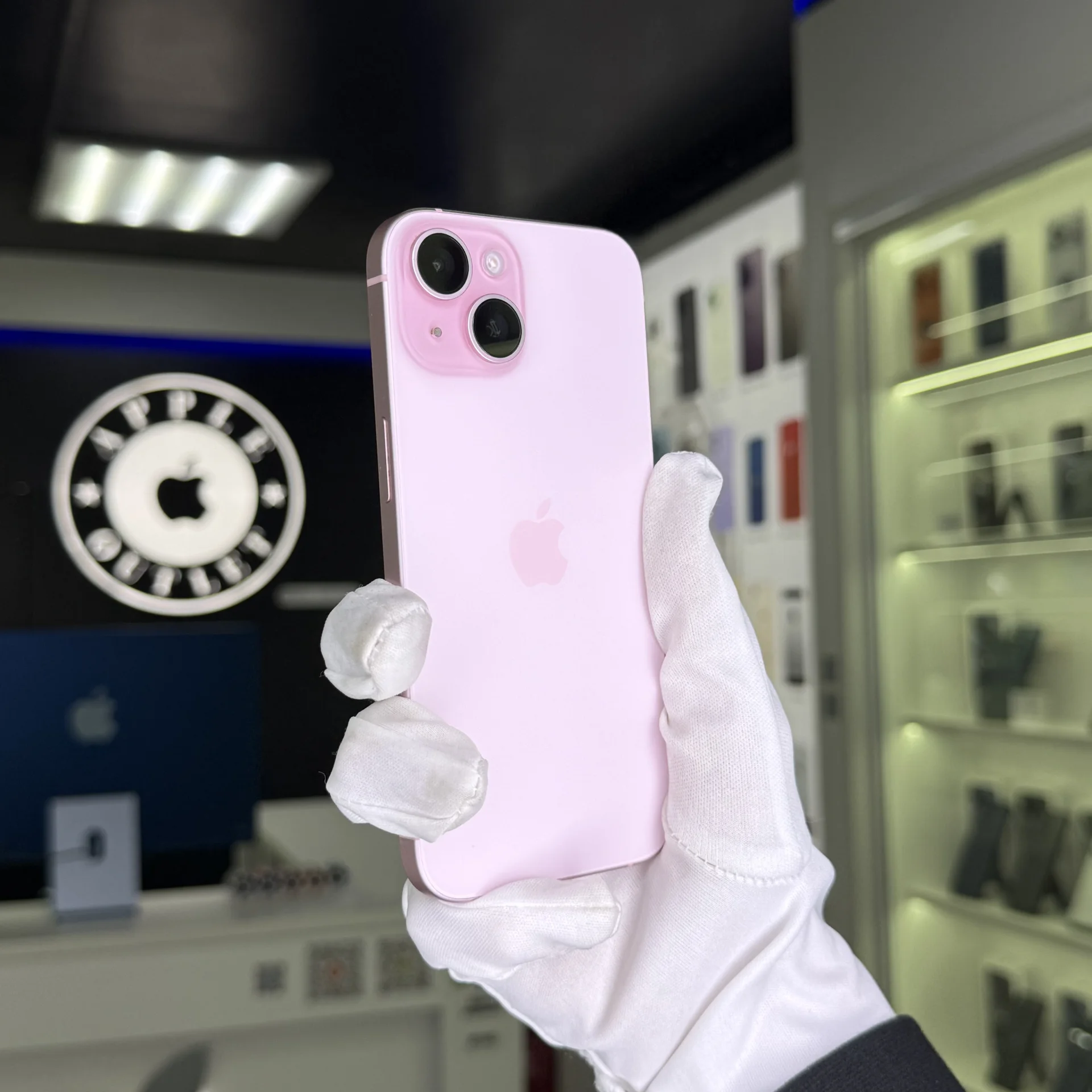 iPhone 15 - миниатюра 2