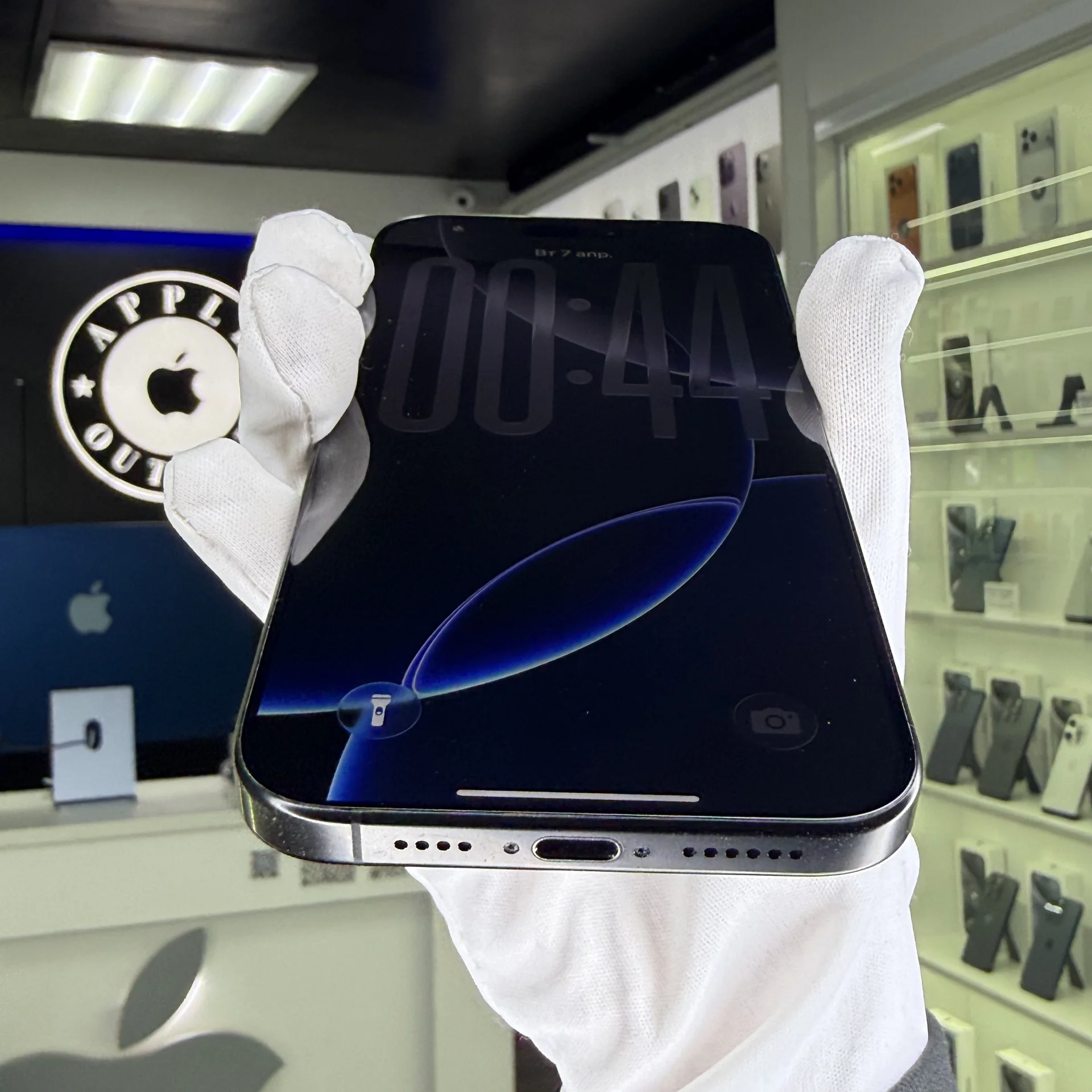 iPhone 16 Pro Max - миниатюра 5