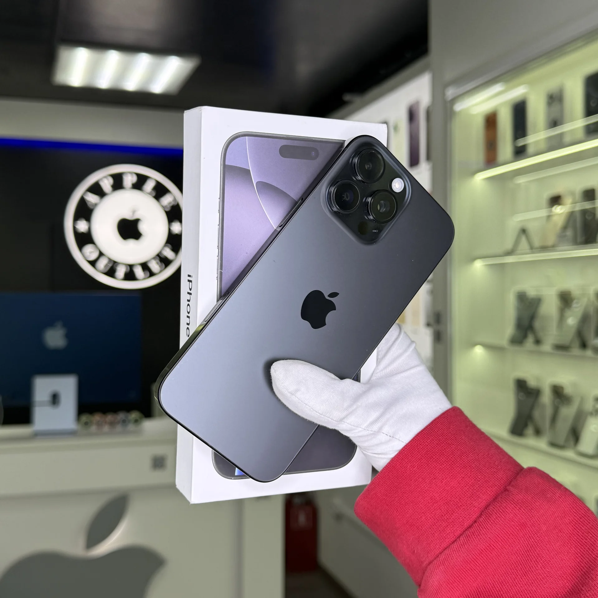 iPhone 16 Pro Max - изображение 1